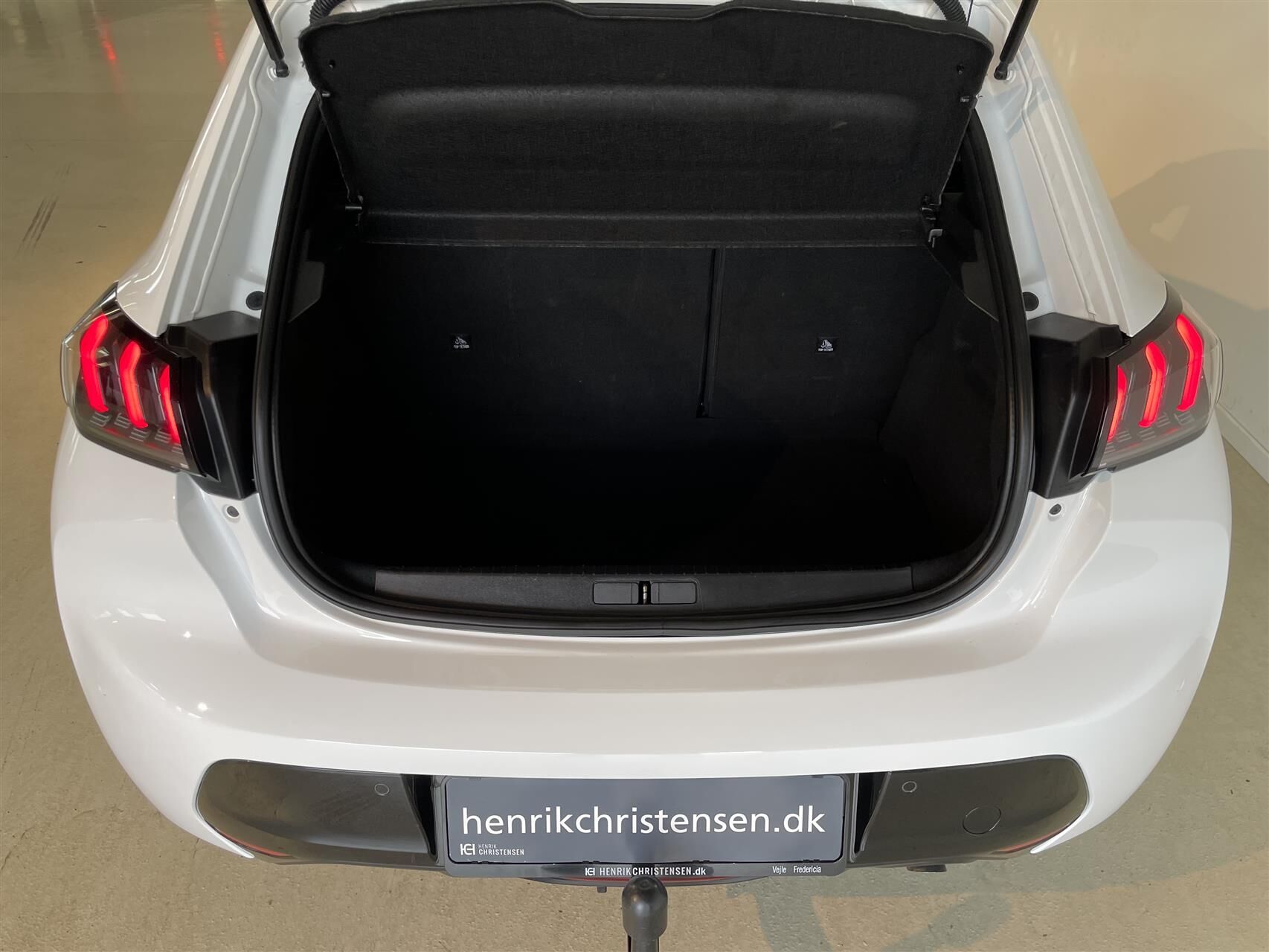 Billede af Peugeot 208 1,2 PureTech Allure Sky 100HK 5d 6g