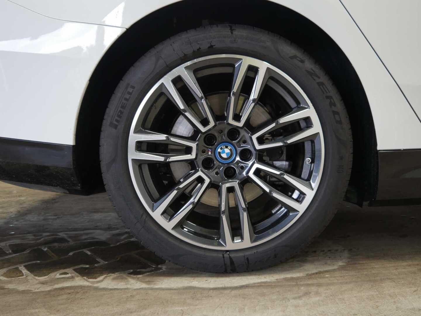 Billede af BMW i5 eDrive40 Touring M-Sport 340HK Stc Aut.