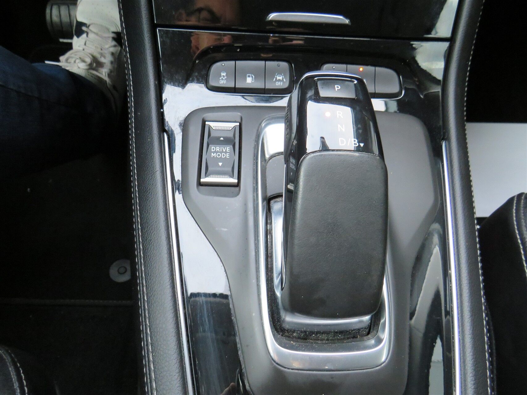 Billede af Opel Grandland X 1,6 PHEV  Plugin-hybrid Cosmo Prestige Pack AWD 300HK 5d 8g Aut.