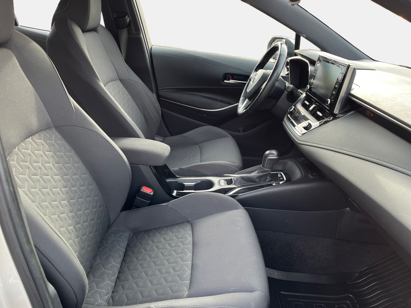 Billede af Toyota Corolla 1,8 Hybrid H3 E-CVT 122HK 5d Trinl. Gear