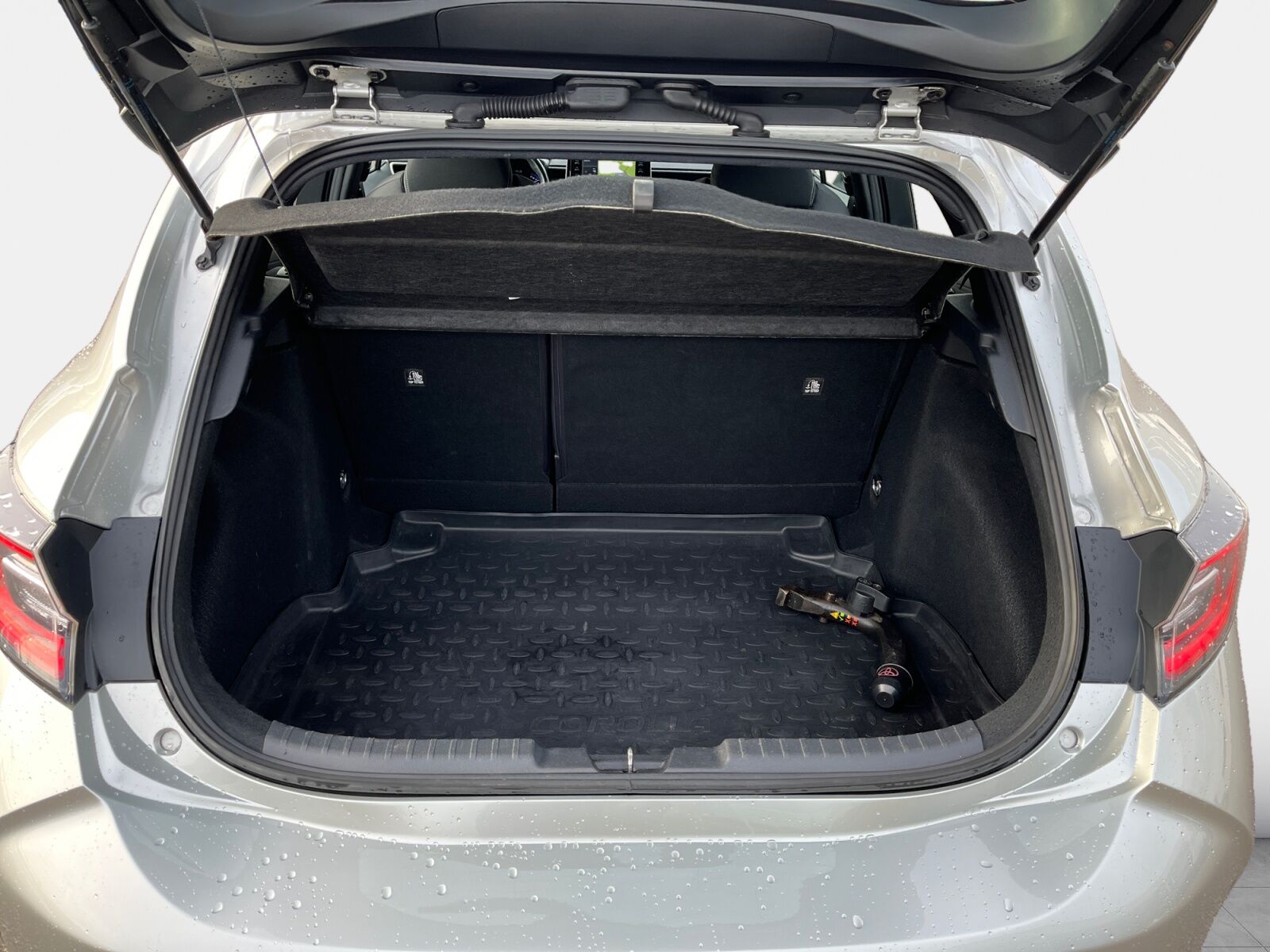 Billede af Toyota Corolla 1,8 Hybrid H3 E-CVT 122HK 5d Trinl. Gear