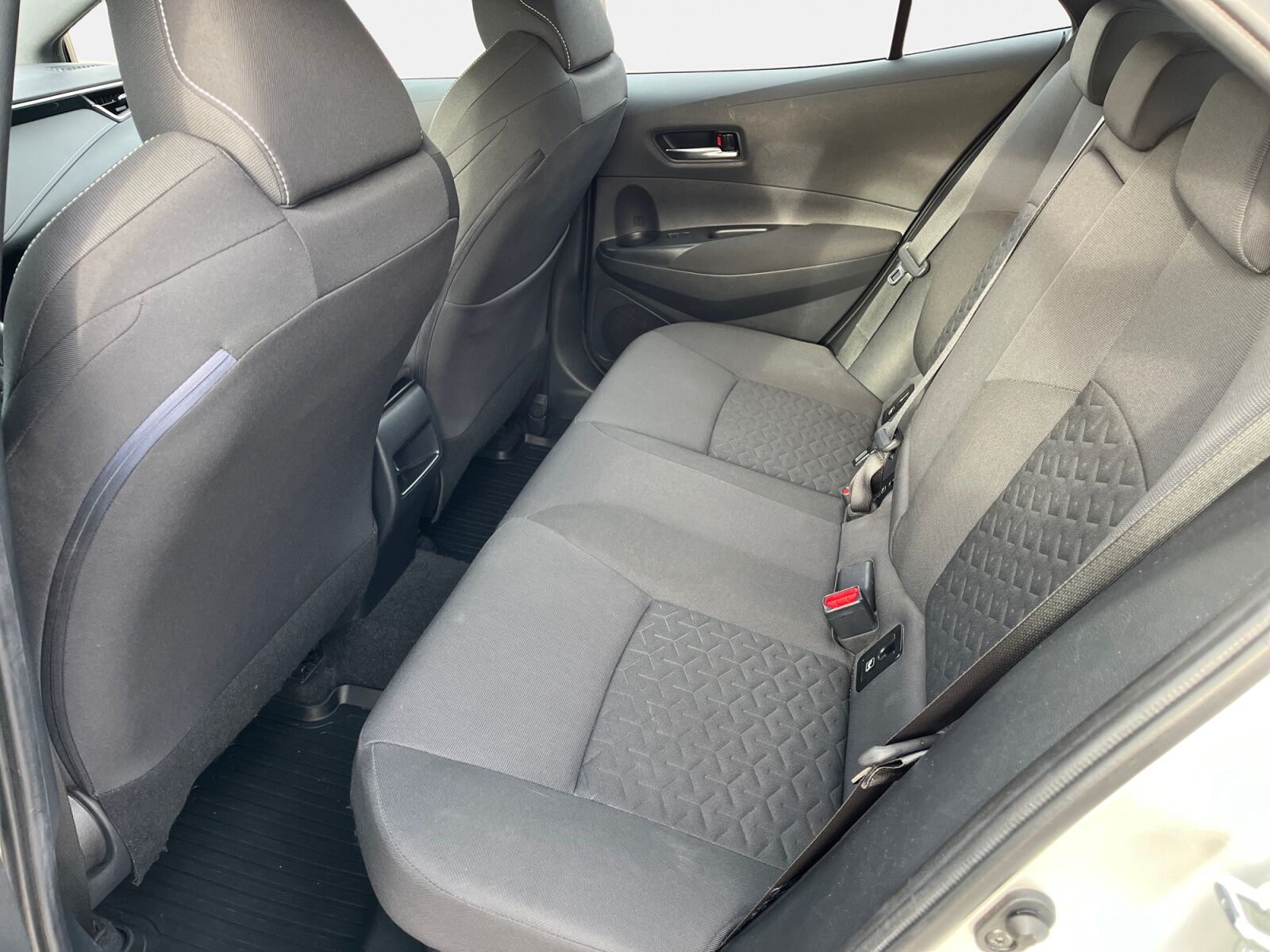 Billede af Toyota Corolla 1,8 Hybrid H3 E-CVT 122HK 5d Trinl. Gear