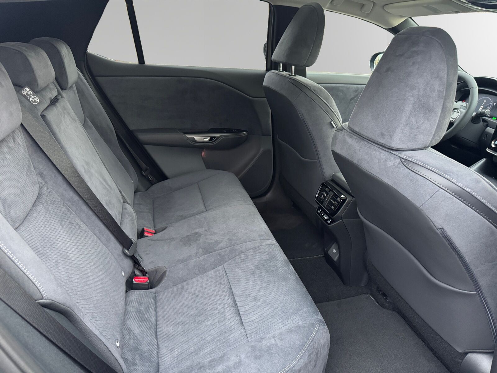 Billede af Lexus RZ 300e EL Luxury 204HK 4d Aut.