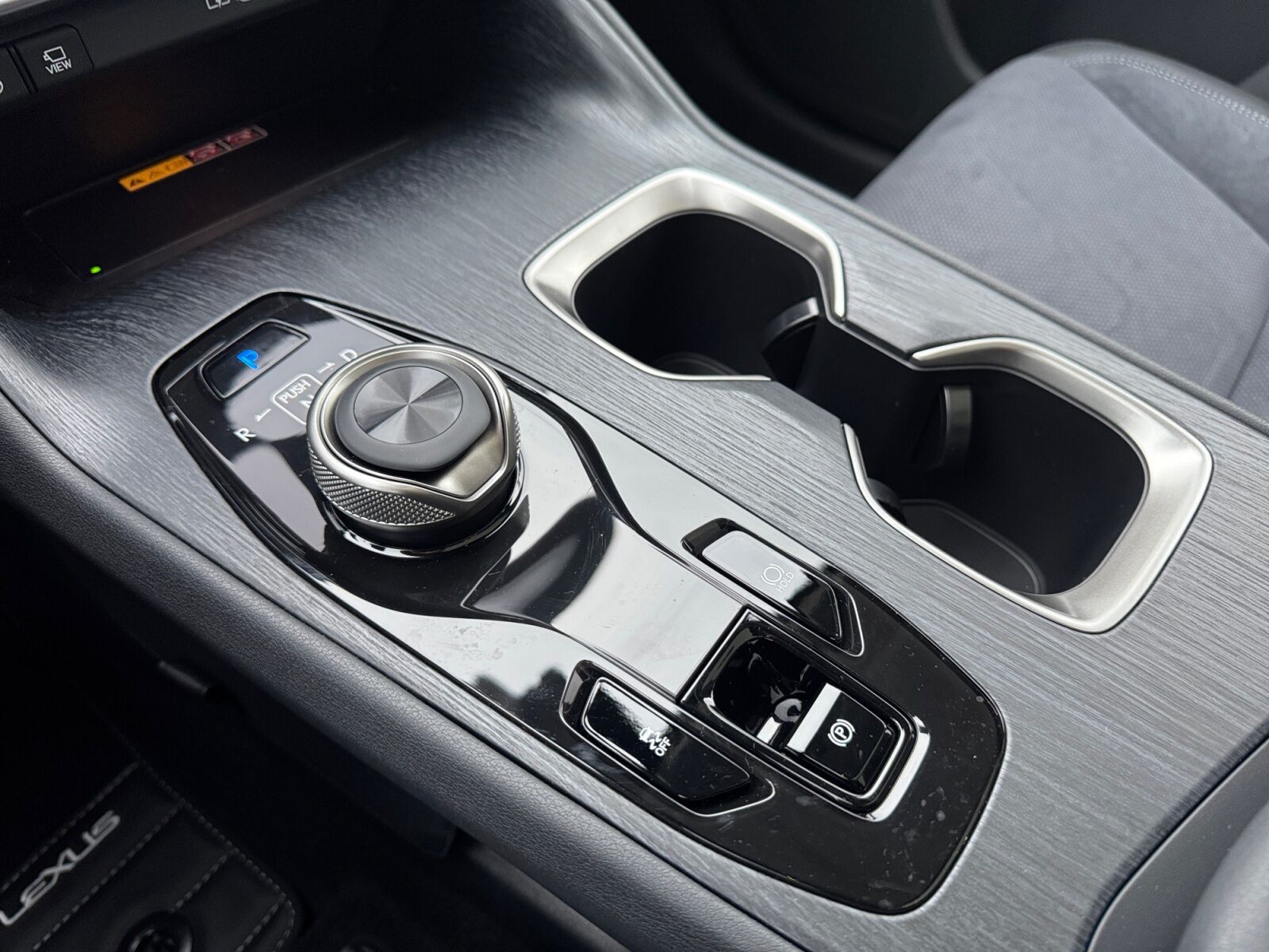 Billede af Lexus RZ 300e EL Luxury 204HK 4d Aut.