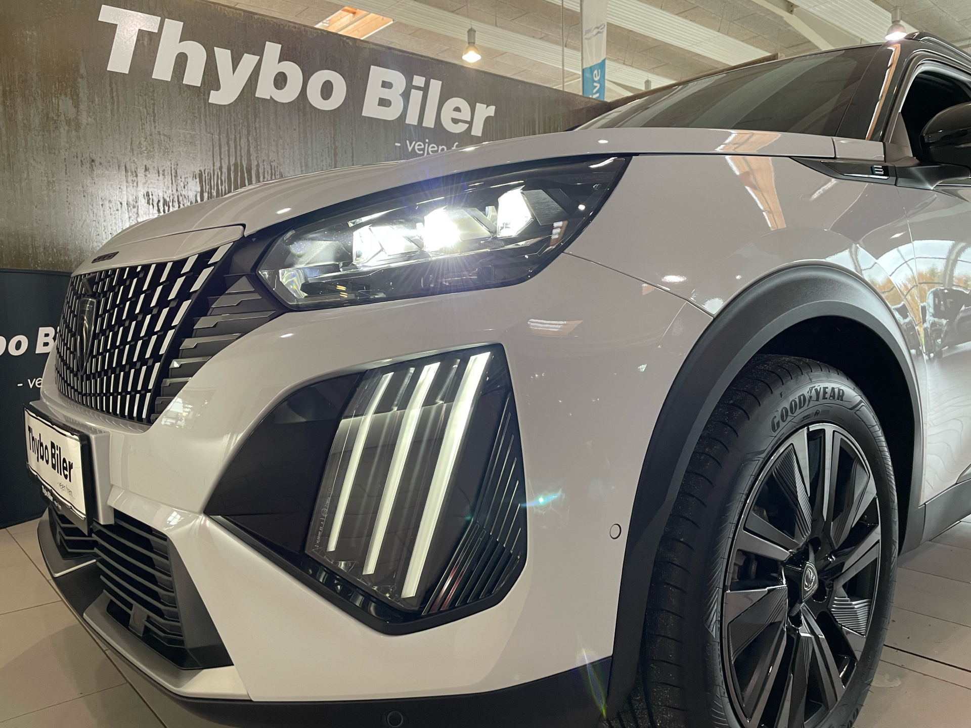 Billede af Peugeot e-2008 EL GT Sky 156HK 5d Aut.