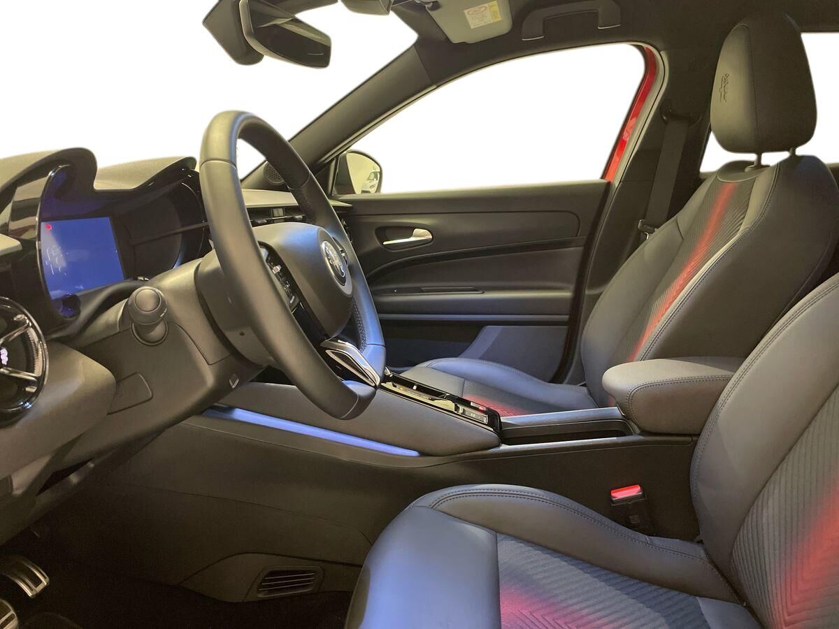 Billede af Alfa Romeo Junior EL Speciale 156HK 5d Aut.