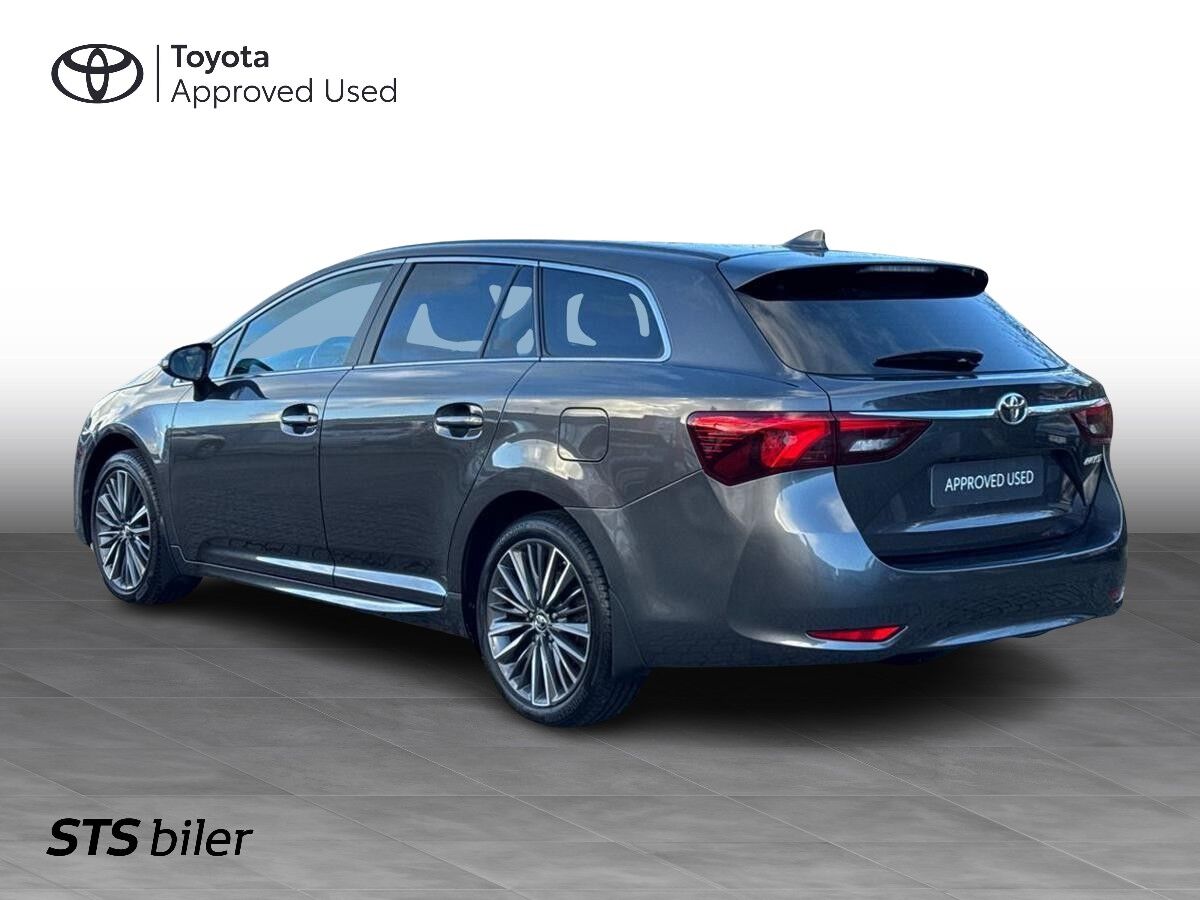Billede af Toyota Avensis Touring Sports 1,8 VVT-I T2 Selected Multidrive S 147HK Stc 6g Aut.