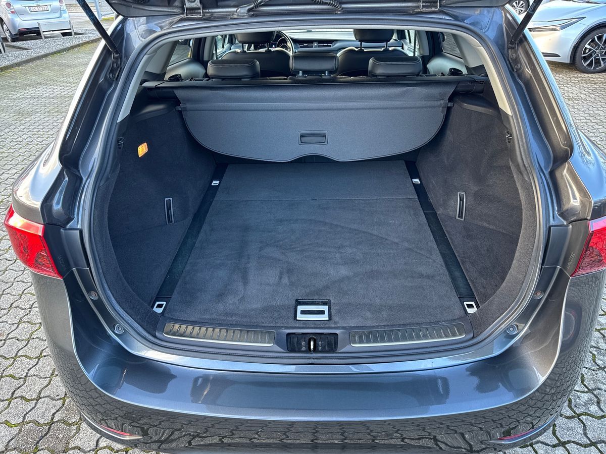 Billede af Toyota Avensis Touring Sports 1,8 VVT-I T2 Selected Multidrive S 147HK Stc 6g Aut.