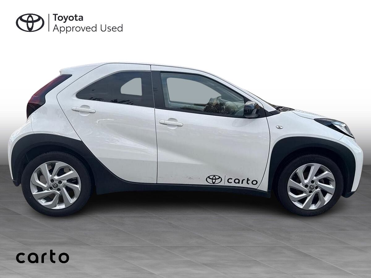 Billede af Toyota Aygo X 1,0 VVT-I Active 72HK 5d