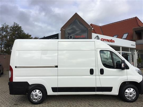 Citroën Jumper 33 L2H2 2,0 Blue HDi Proffline 163HK Van