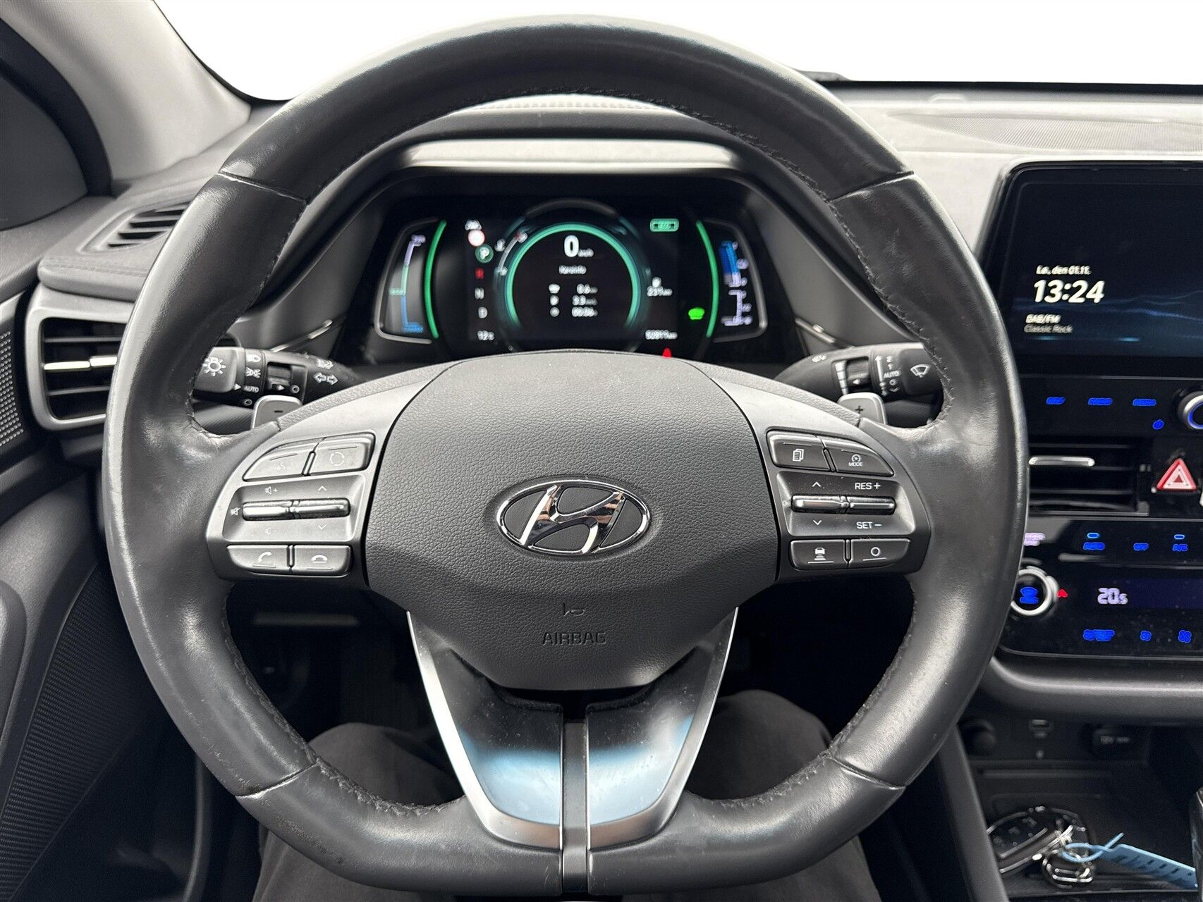 Billede af Hyundai Ioniq 1,6 GDI  Plugin-hybrid Premium plug-in 141HK 5d 6g Aut.