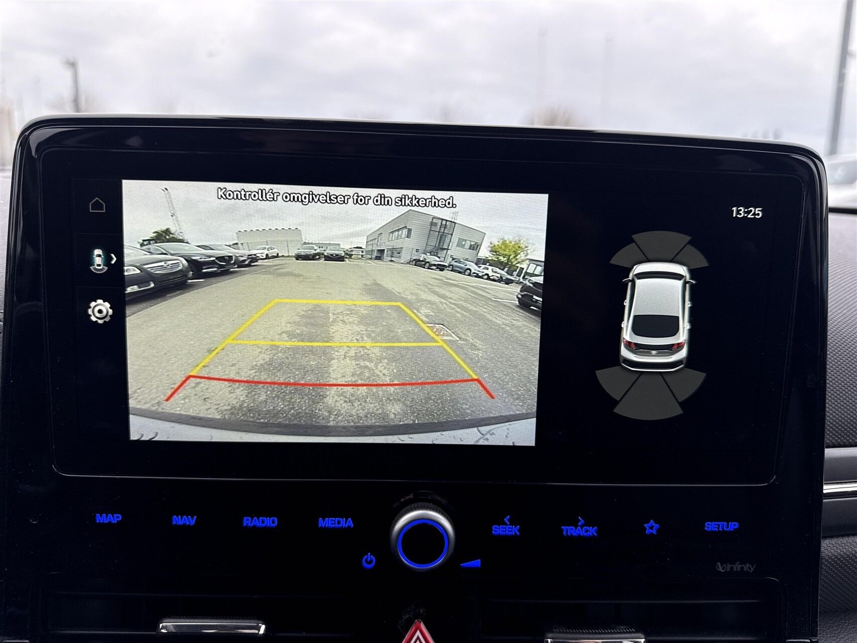 Billede af Hyundai Ioniq 1,6 GDI  Plugin-hybrid Premium plug-in 141HK 5d 6g Aut.