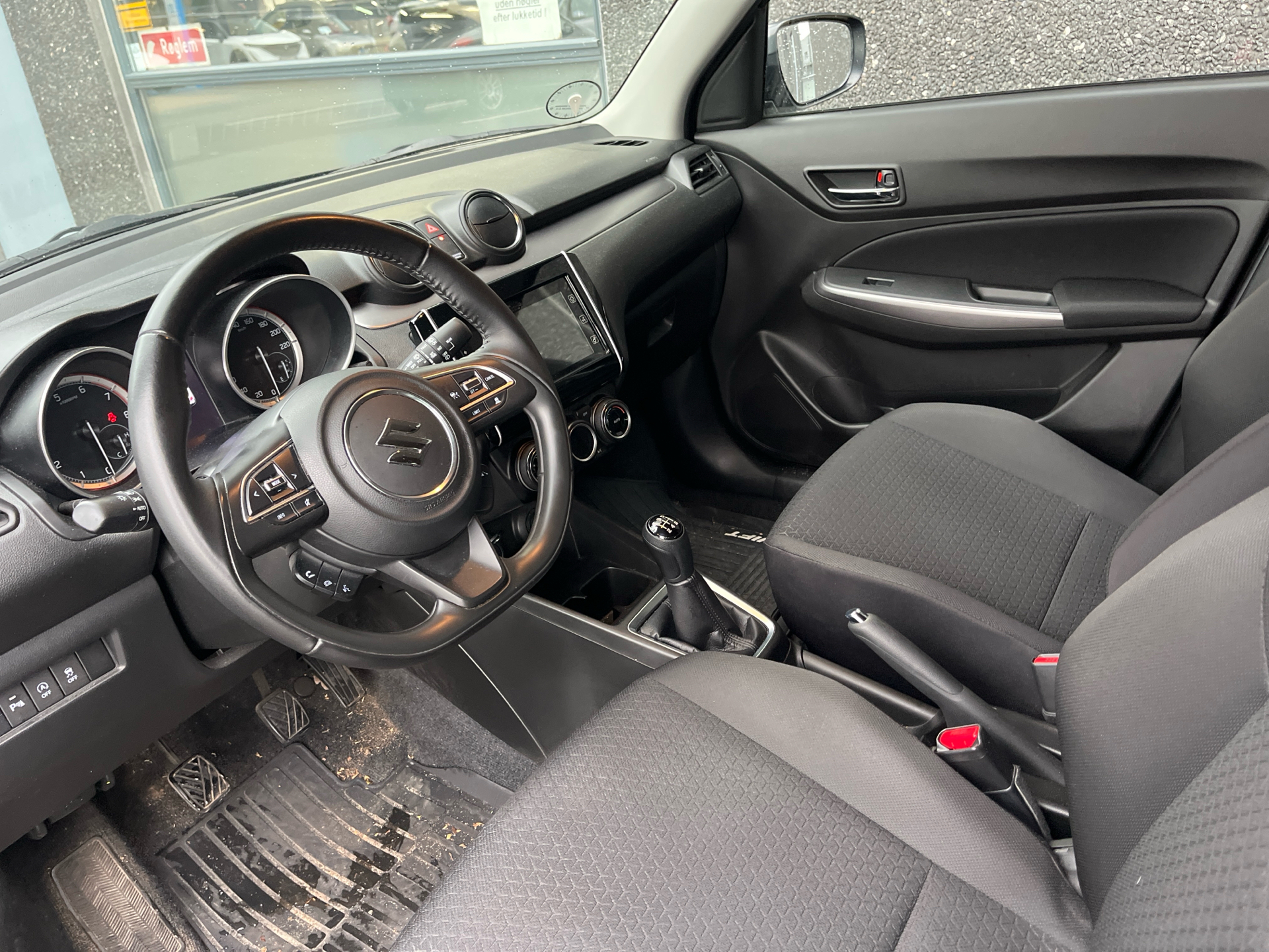 Billede af Suzuki Swift 1,2 Dualjet  Mild hybrid Exclusive AEB 83HK 5d