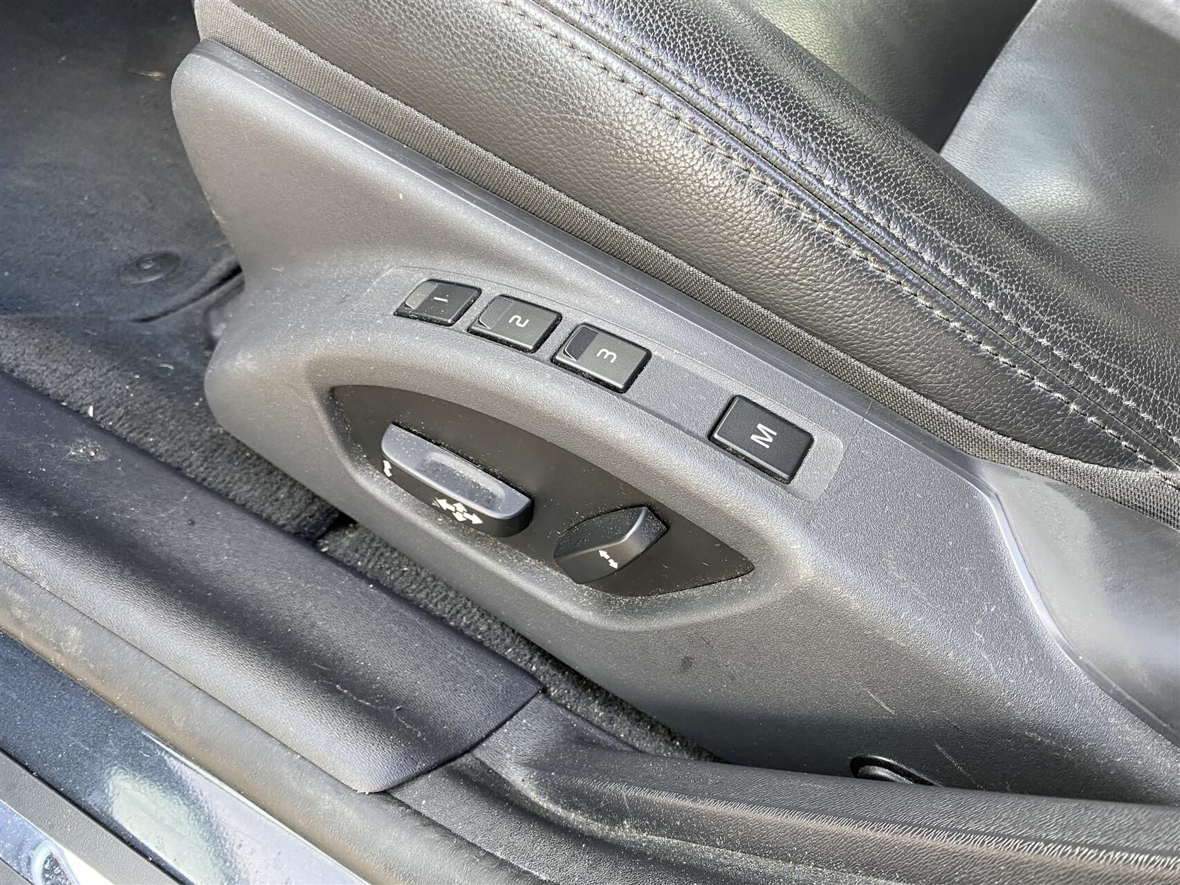 Billede af Volvo V60 Cross Country 2,0 T5 Plus 245HK Stc 8g Aut.