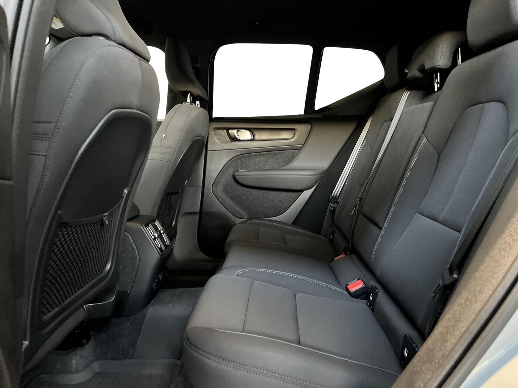 Billede af Volvo EX40 Single Motor Extended Range Plus 252HK 5d Aut.