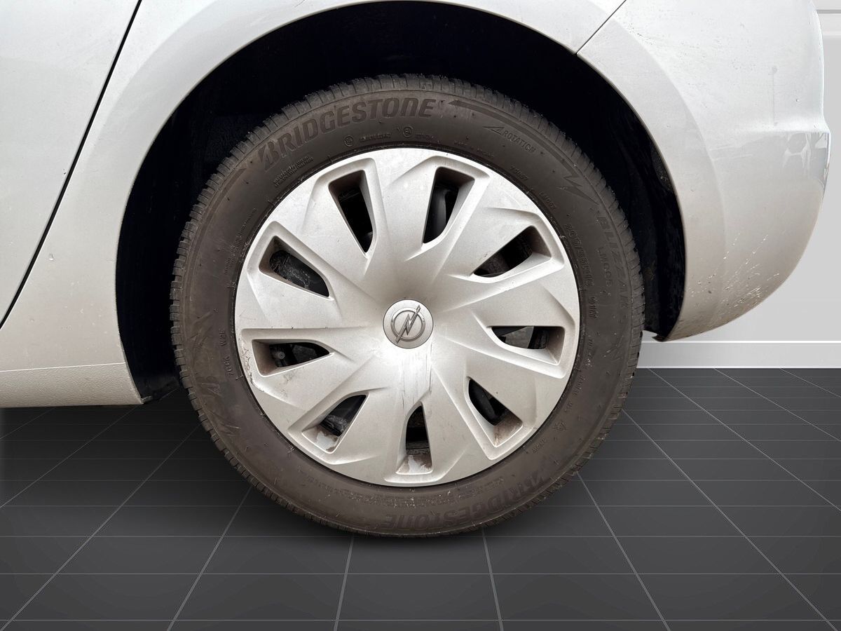 Billede af Opel Astra 1,2 Turbo Edition+ 110HK 5d 6g