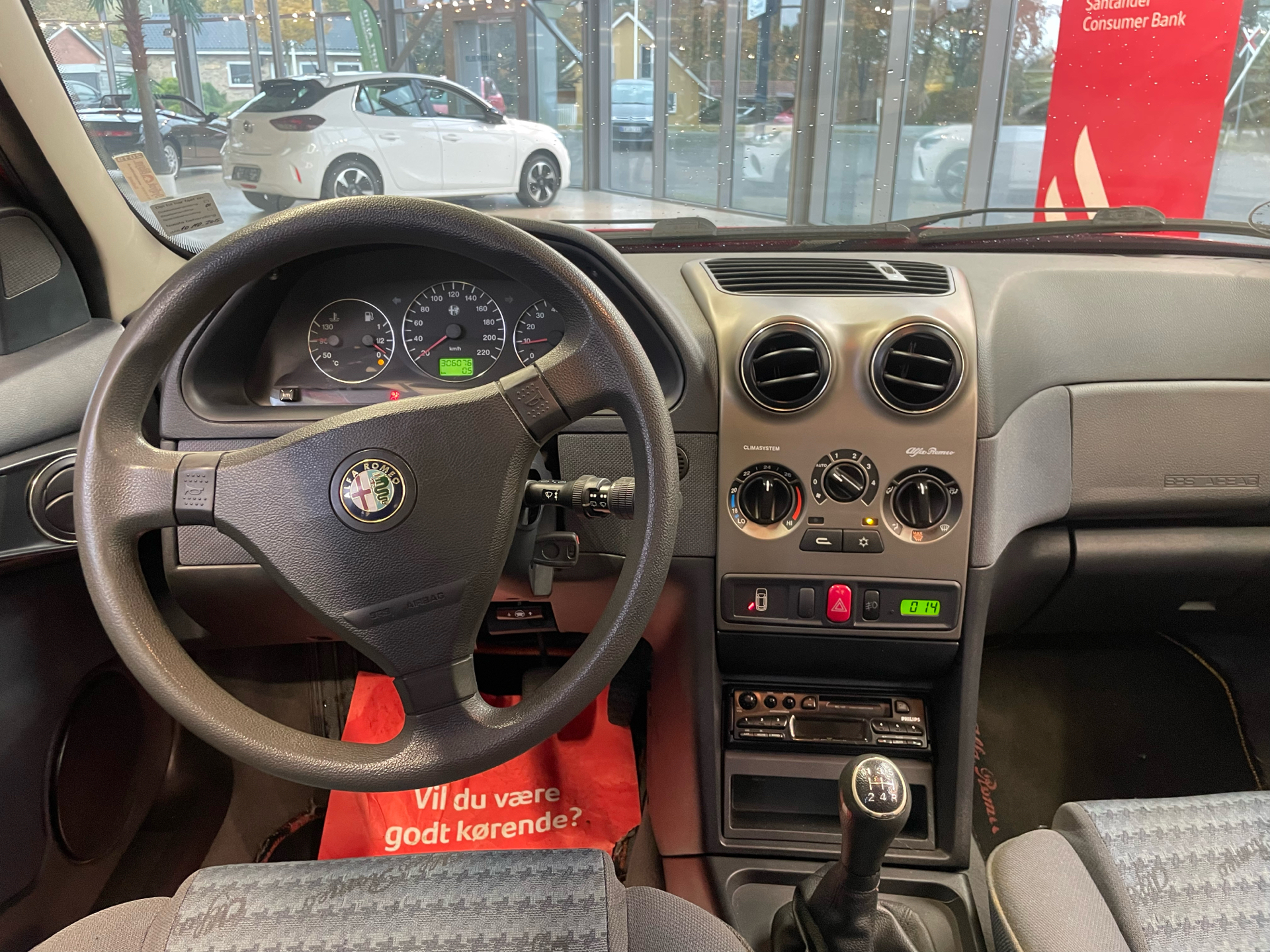 Billede af Alfa Romeo 146 1,6 T.Spark 16V L 120HK 5d