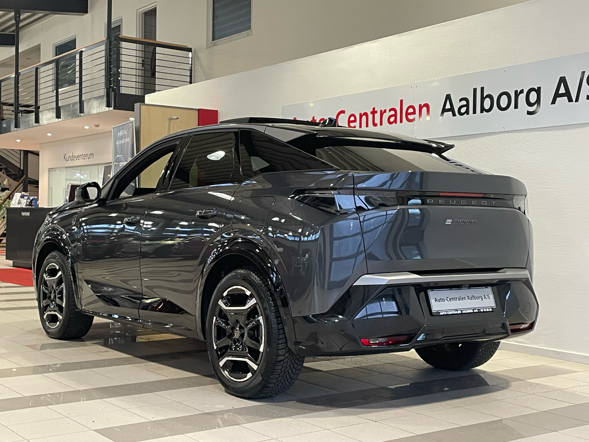 Billede af Peugeot e-3008 EL GT Pack 210HK 5d Aut.