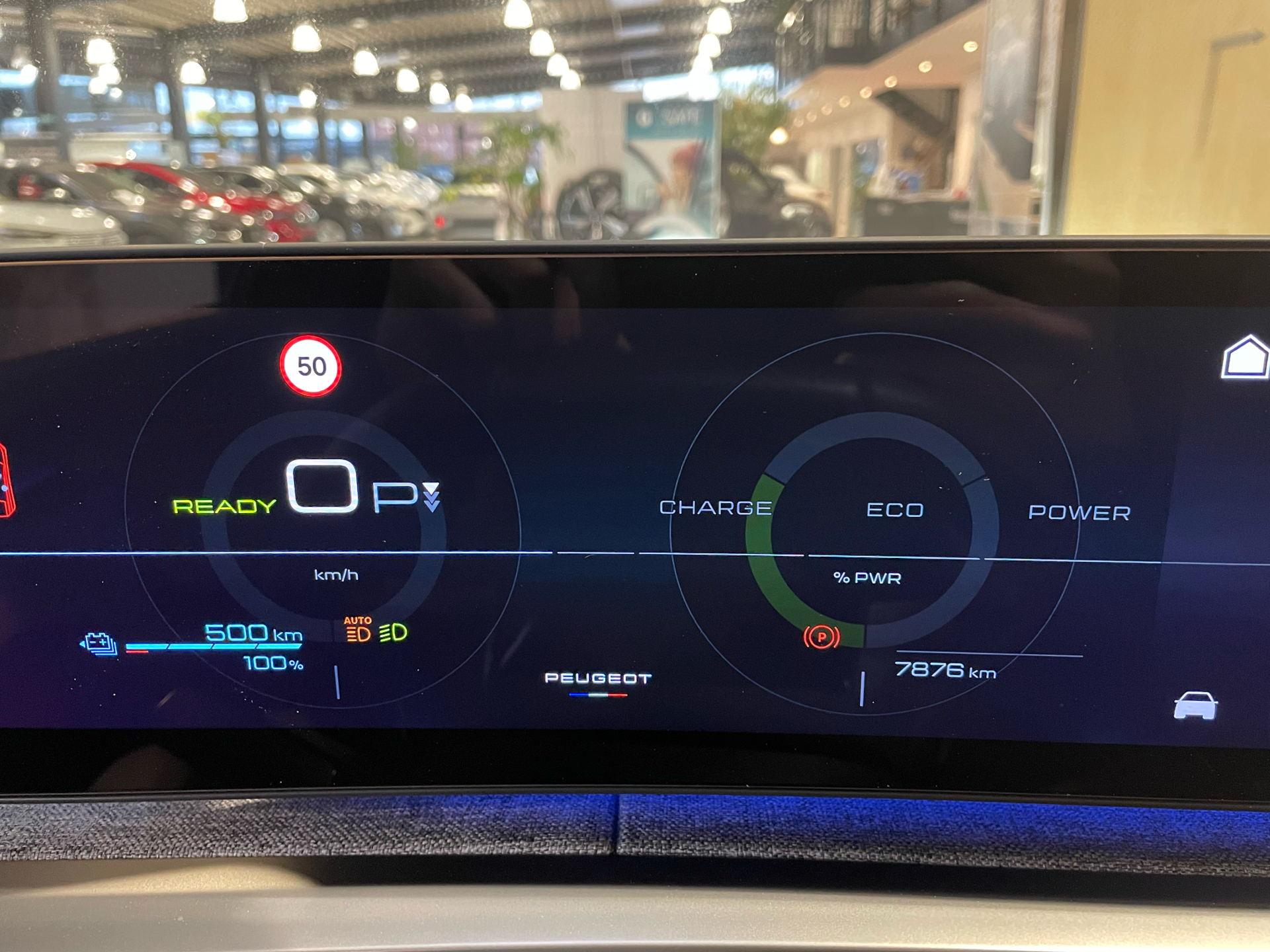 Billede af Peugeot e-3008 EL GT Pack 210HK 5d Aut.