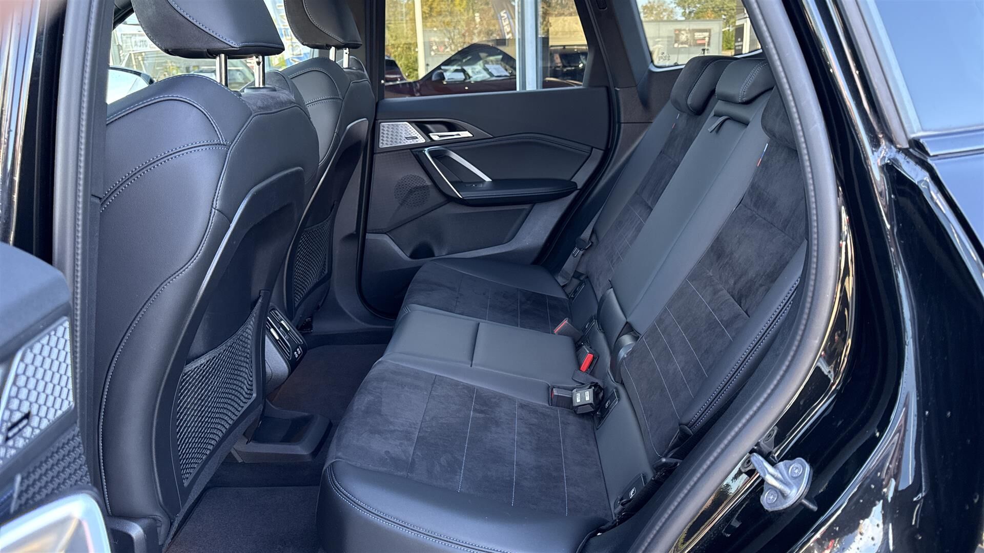 Billede af BMW iX1 xDrive30 Fully Charged M Sport 313HK 5d Aut. 