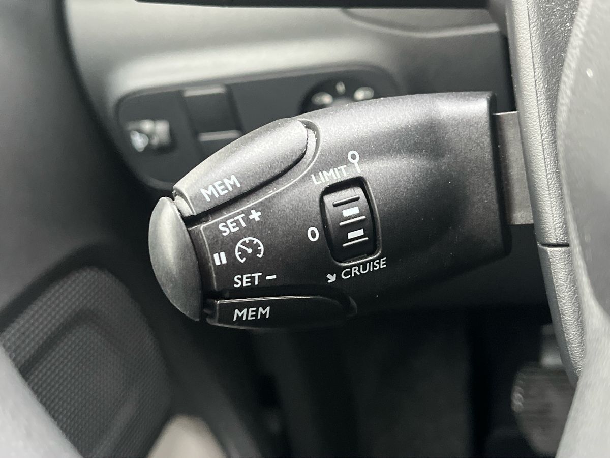 Billede af Citroën C3 1,2 PureTech Shine 83HK 5d