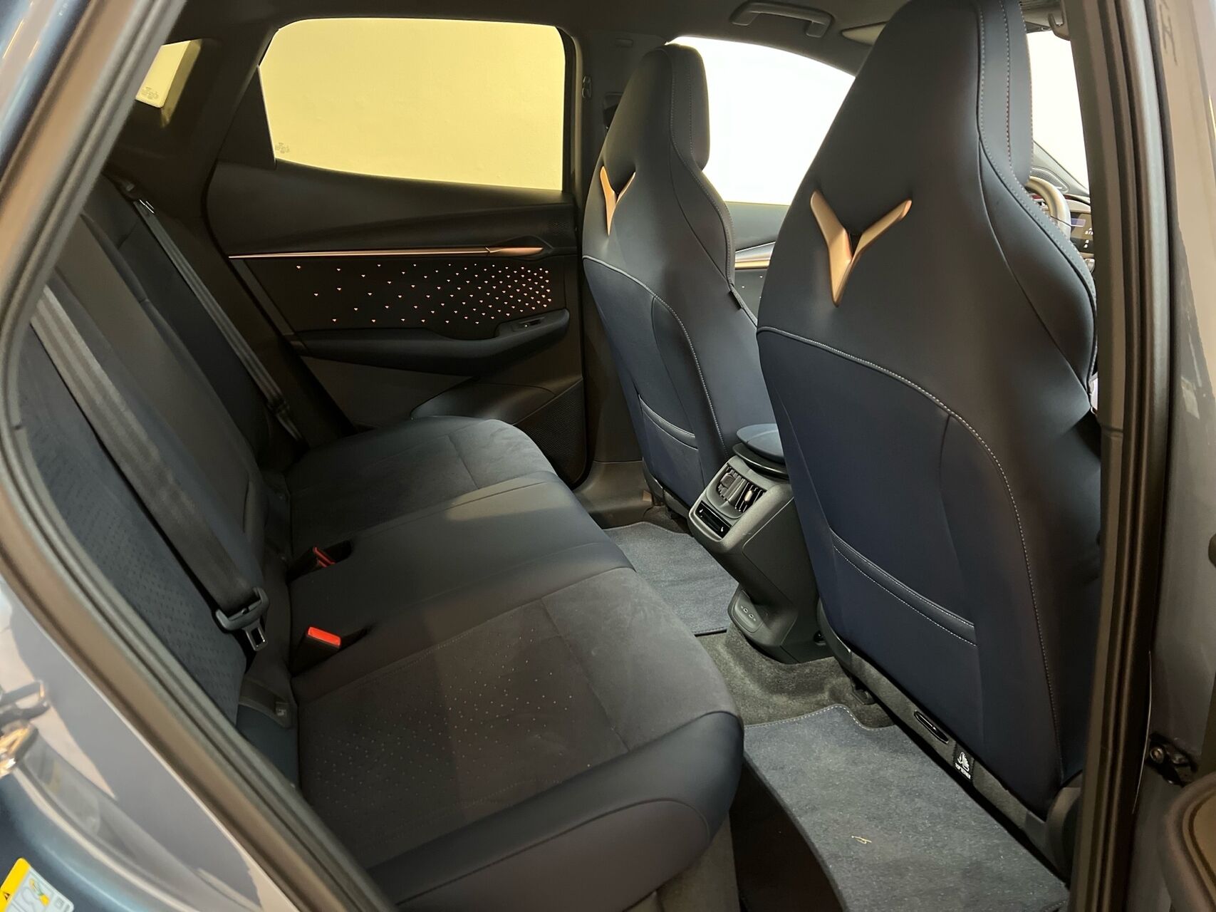 Billede af Cupra Tavascan EL VZ Adrenaline 4X4 340HK 5d Aut.