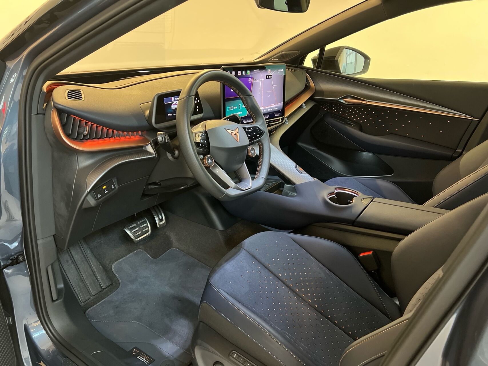 Billede af Cupra Tavascan EL VZ Adrenaline 4X4 340HK 5d Aut.