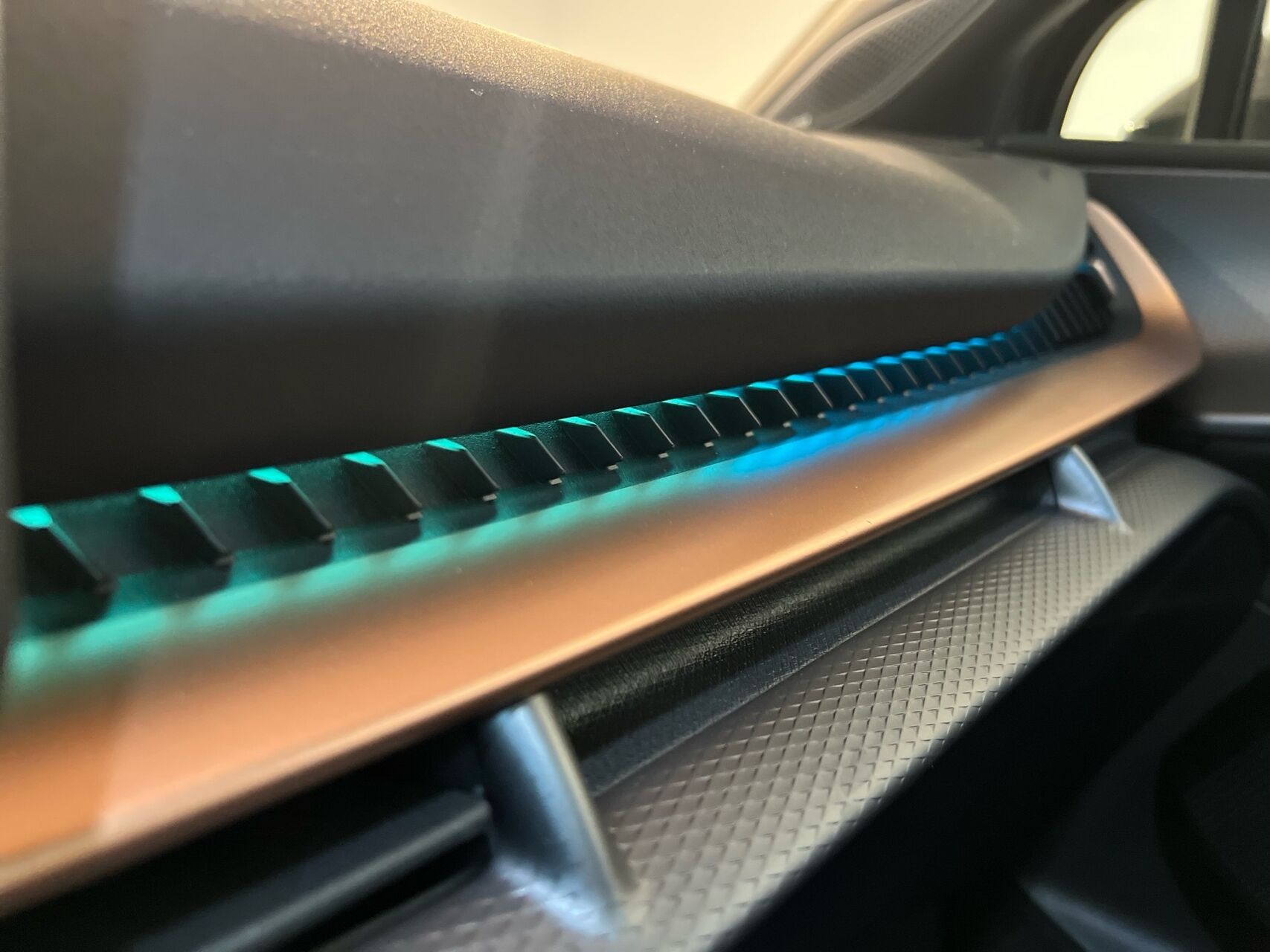 Billede af Cupra Tavascan EL VZ Adrenaline 4X4 340HK 5d Aut.