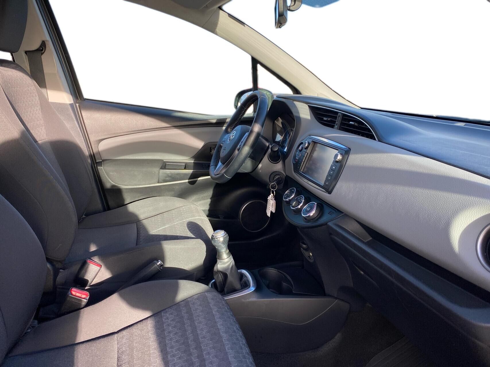 Billede af Toyota Yaris 1,0 VVT-I T2 69HK 5d