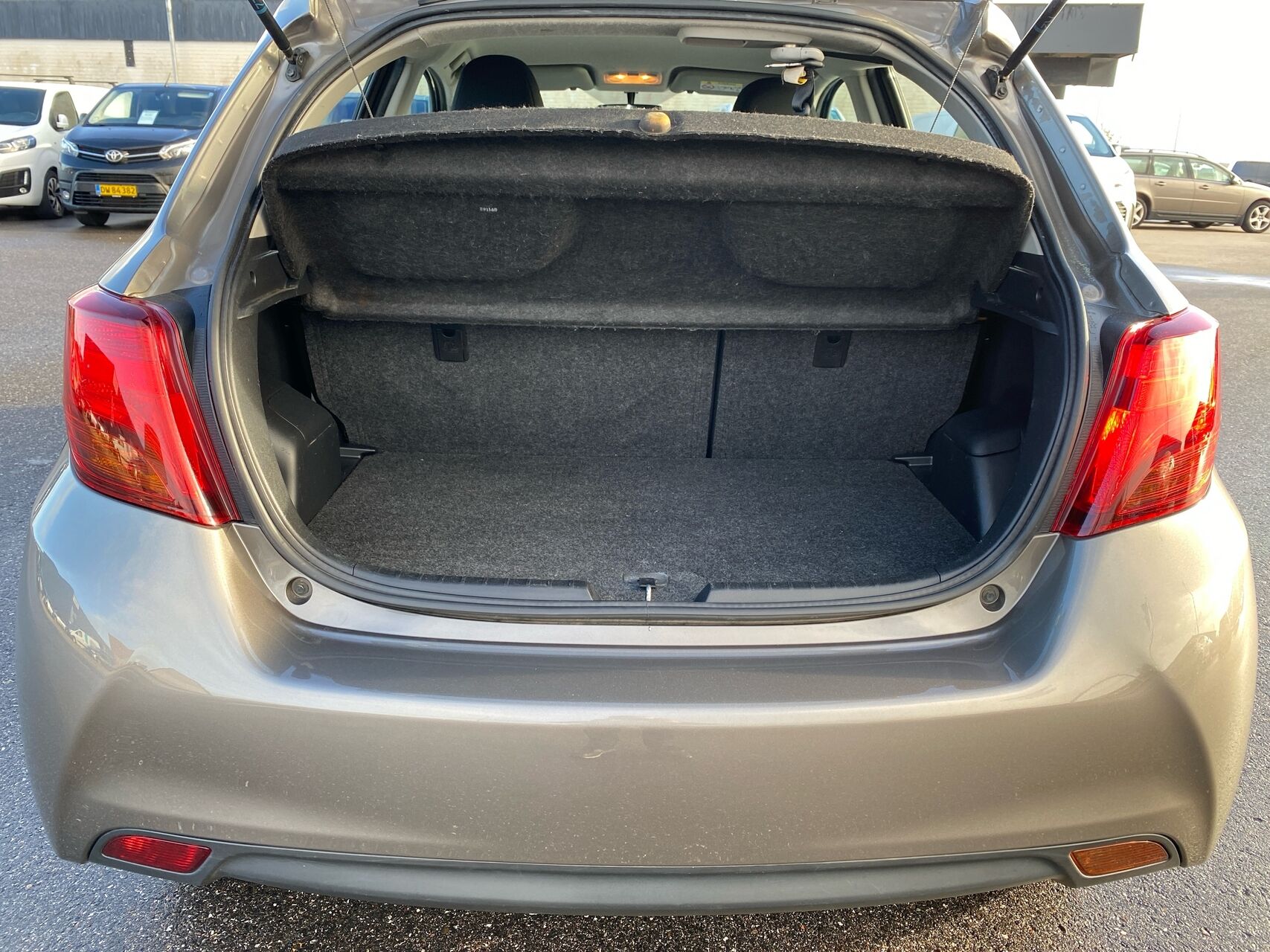 Billede af Toyota Yaris 1,0 VVT-I T2 69HK 5d