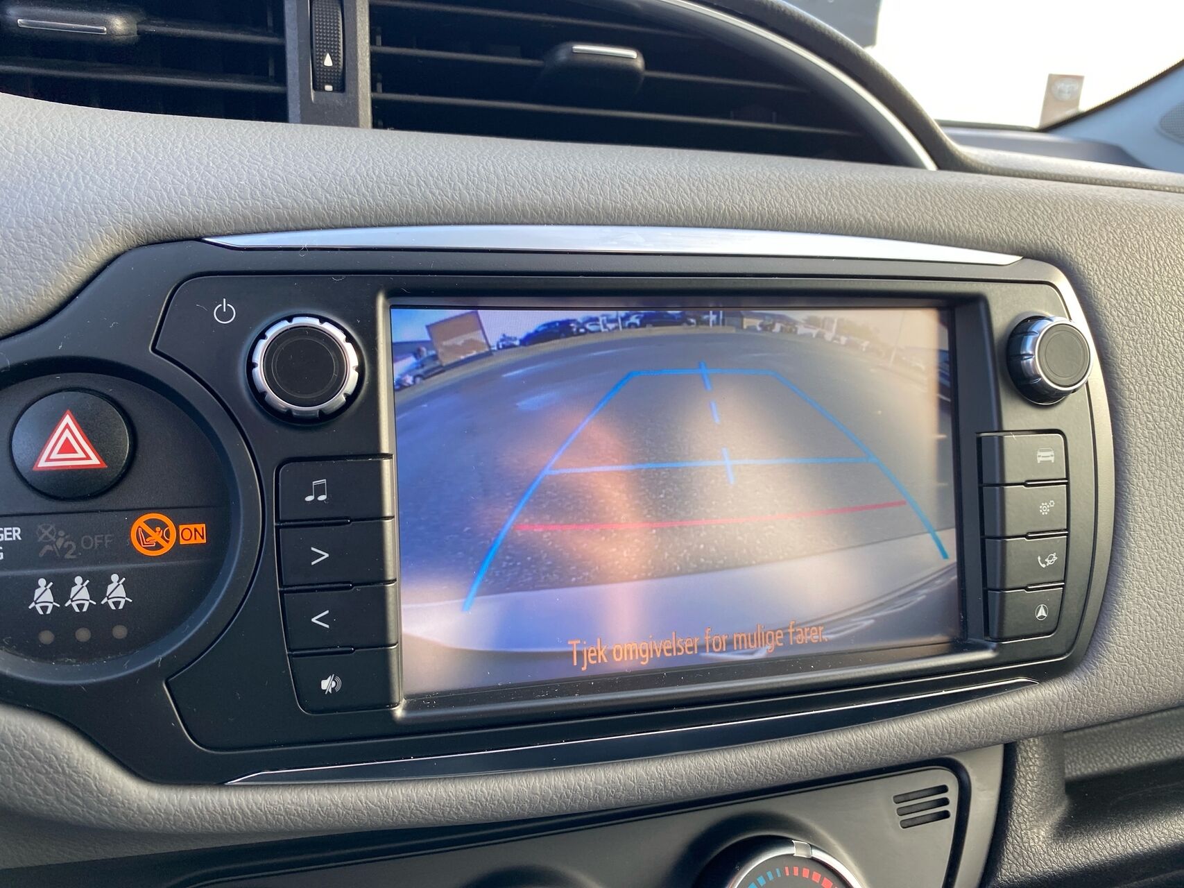 Billede af Toyota Yaris 1,0 VVT-I T2 69HK 5d