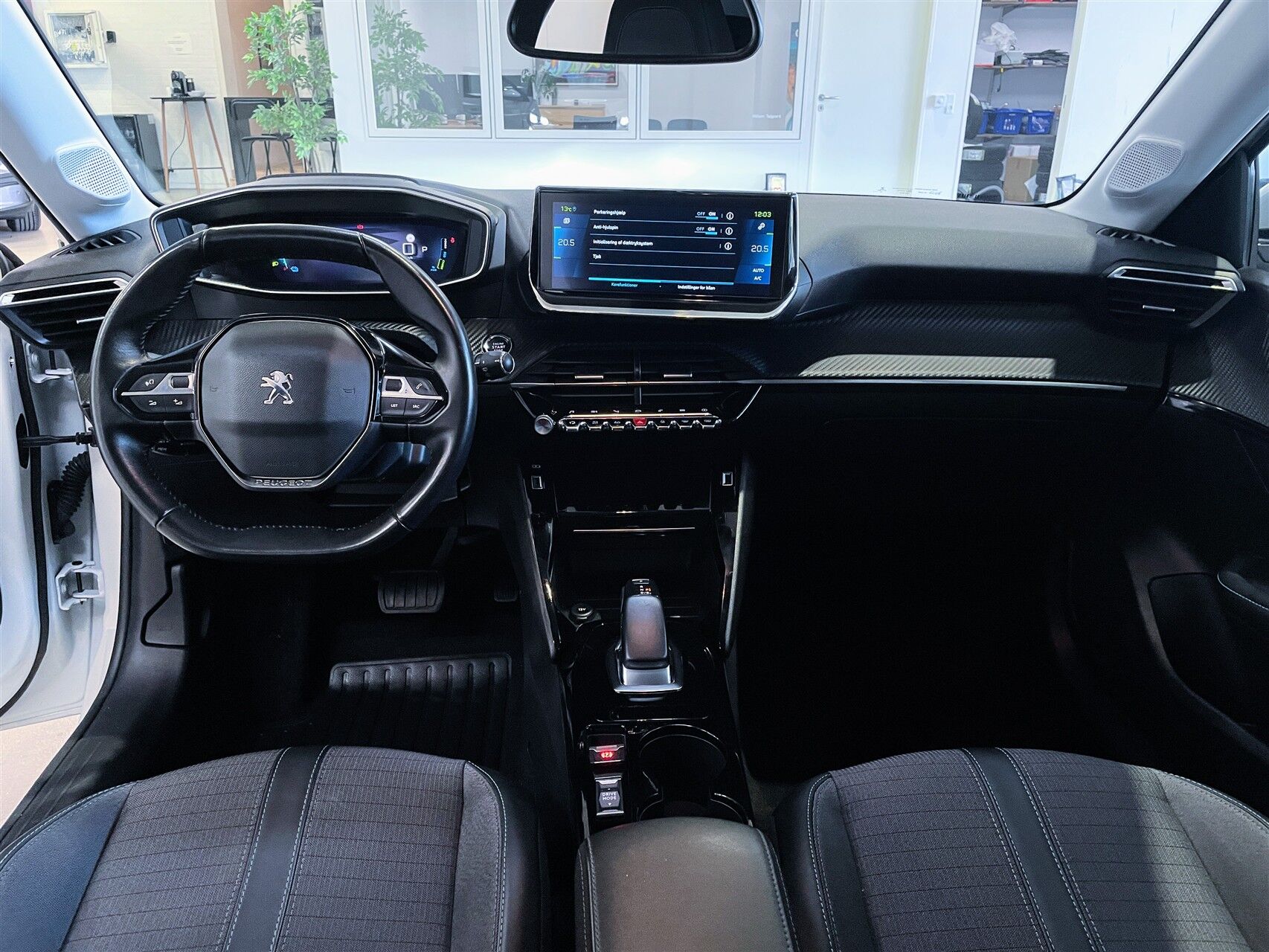 Billede af Peugeot e-208 EL Allure 136HK 5d Aut.