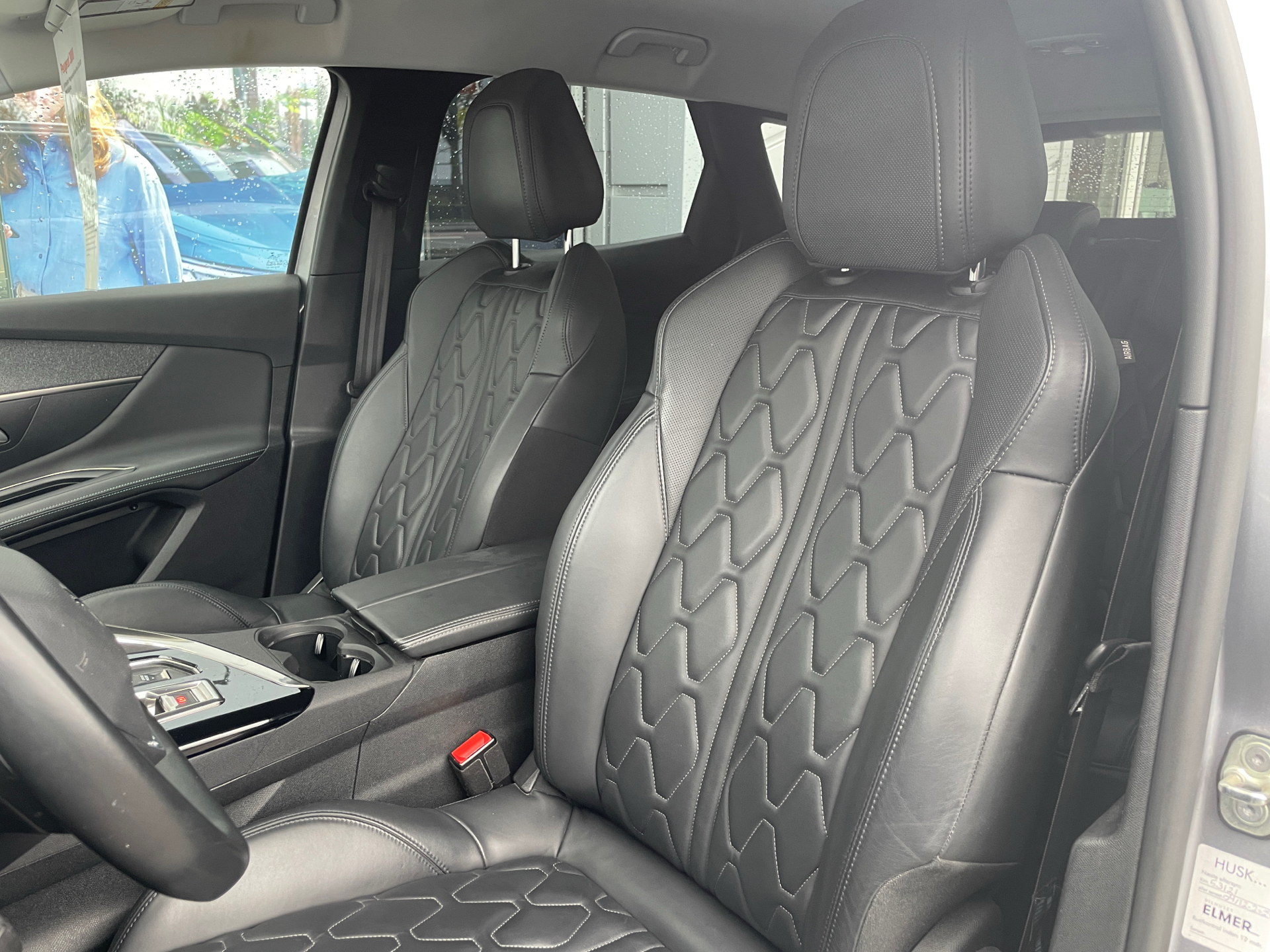 Billede af Peugeot 3008 1,6 PureTech  Plugin-hybrid Allure Pack LTD EAT8 225HK 5d 8g Aut.