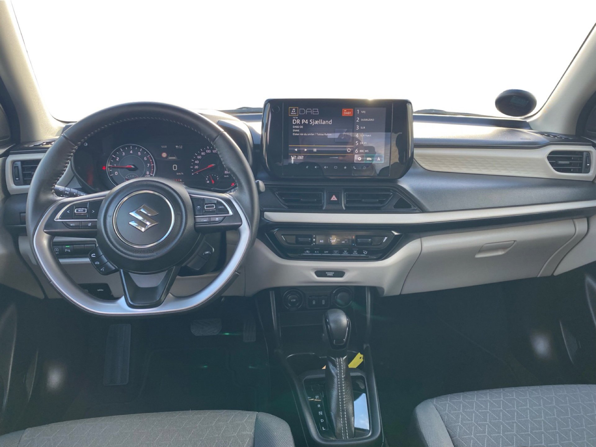 Billede af Suzuki Swift 1,2 Advance CVT 82HK 5d Aut.