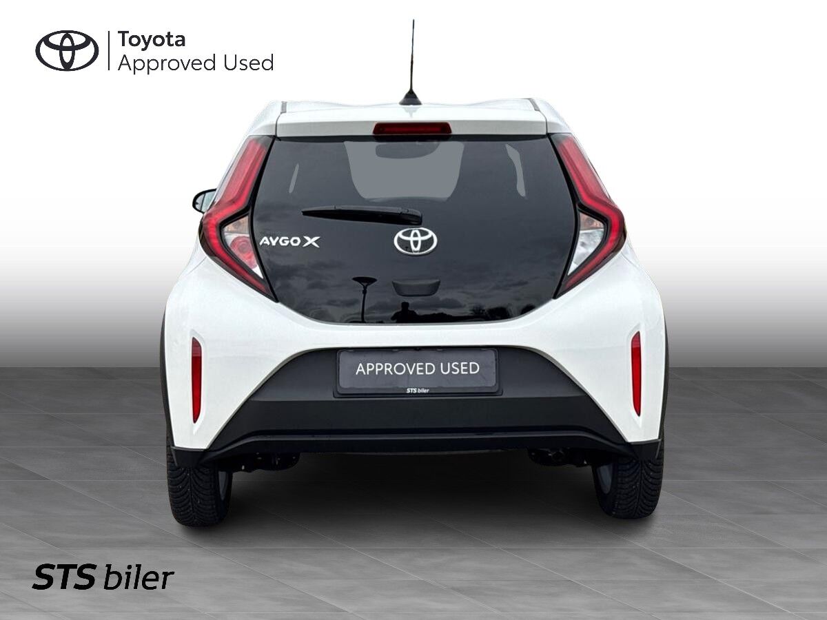 Billede af Toyota Aygo X 1,0 VVT-I Active 72HK 5d