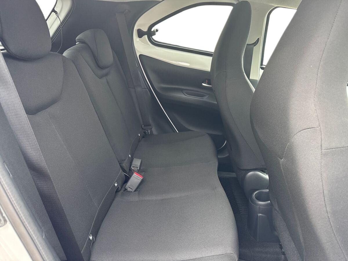 Billede af Toyota Aygo X 1,0 VVT-I Active 72HK 5d