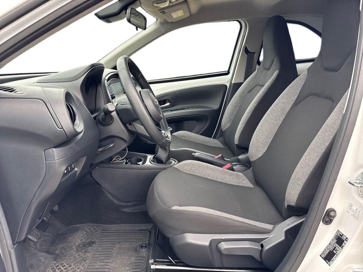 Billede af Toyota Aygo X 1,0 VVT-I Active 72HK 5d