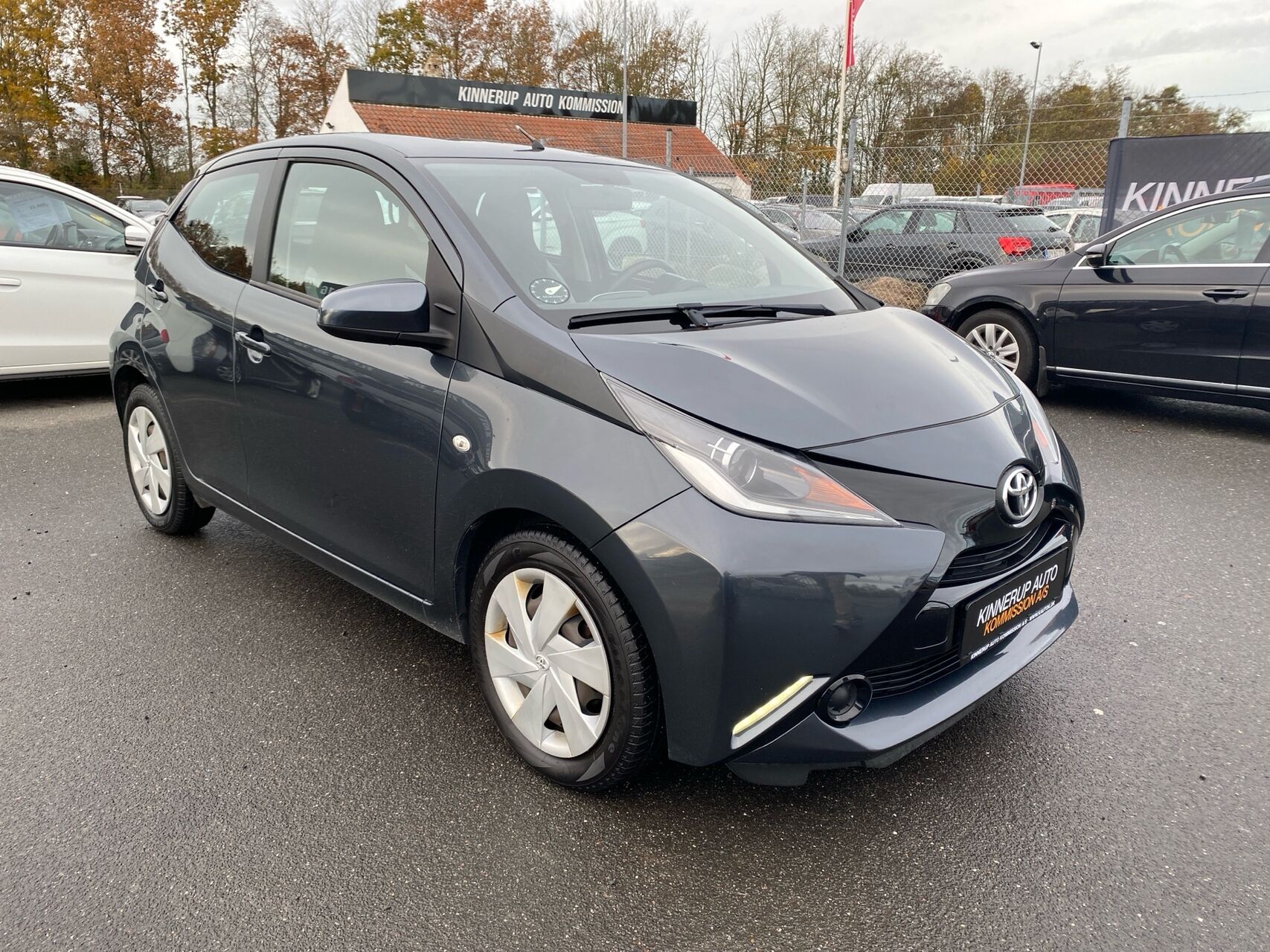 Billede af Toyota Aygo 1,0 VVT-I X-Play + X-Touch 69HK 5d