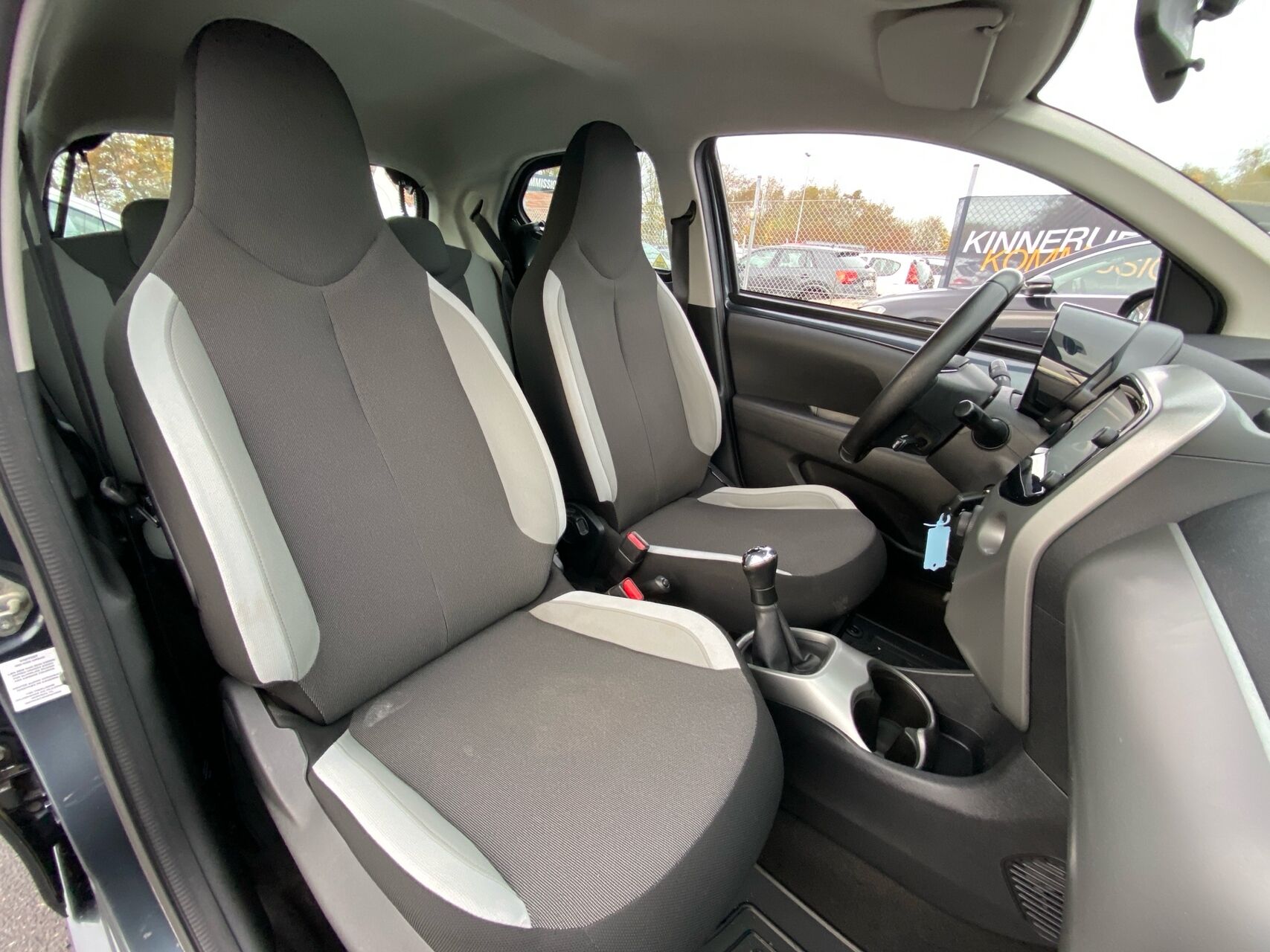 Billede af Toyota Aygo 1,0 VVT-I X-Play + X-Touch 69HK 5d