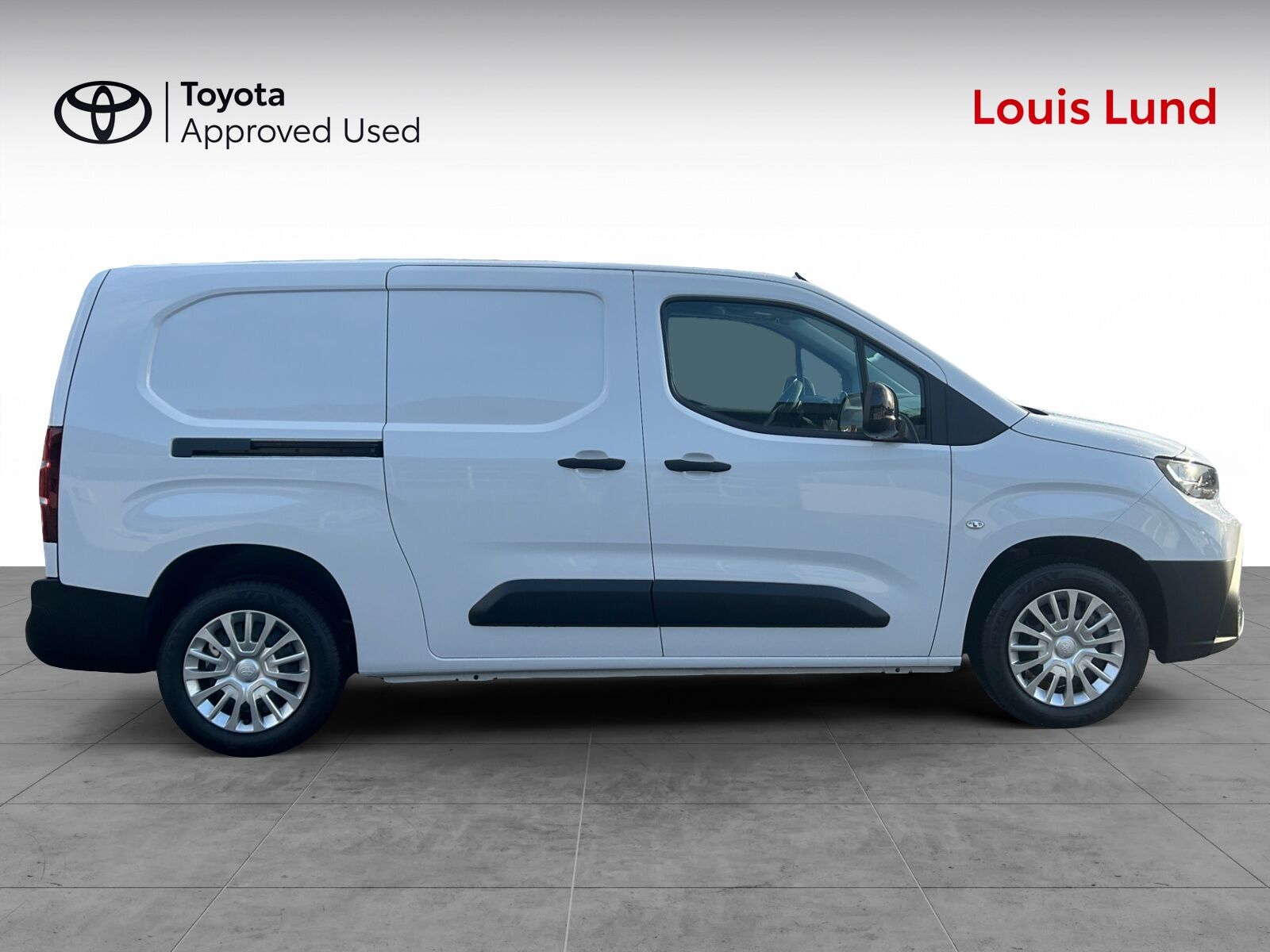 Billede af Toyota Proace City Long 1,5 D Comfort Master To Skydedøre 130HK Van 8g Aut.