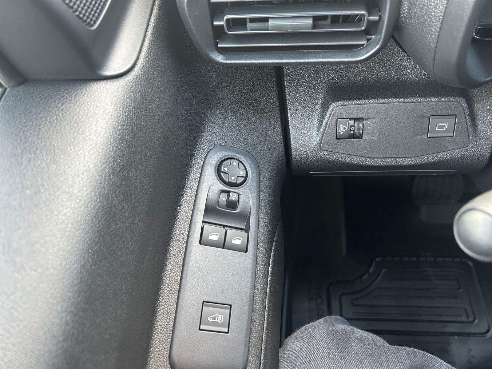 Billede af Toyota Proace City Long 1,5 D Comfort Master To Skydedøre 130HK Van 8g Aut.