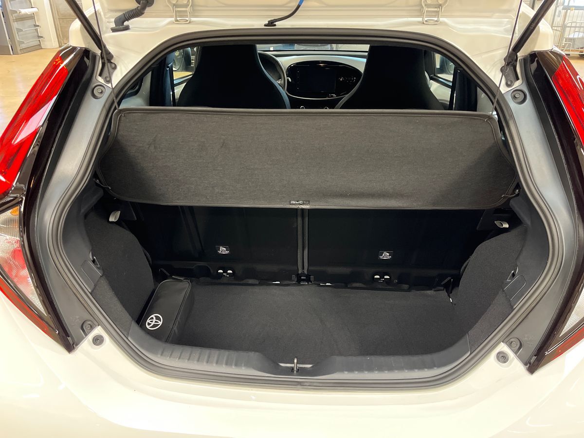 Billede af Toyota Aygo X 1,0 VVT-I Active 72HK 5d