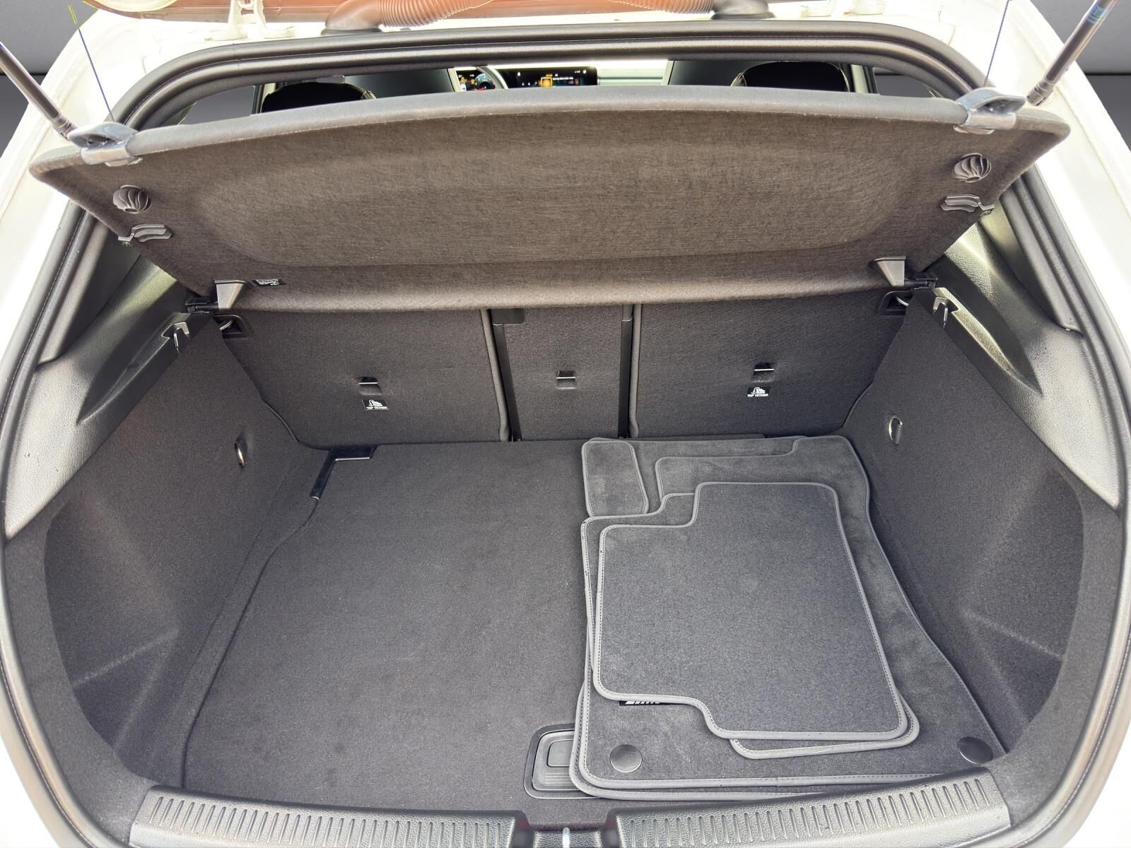 Billede af Mercedes-Benz A200 1,3 AMG Line 7G-DCT 163HK 5d 7g Aut.