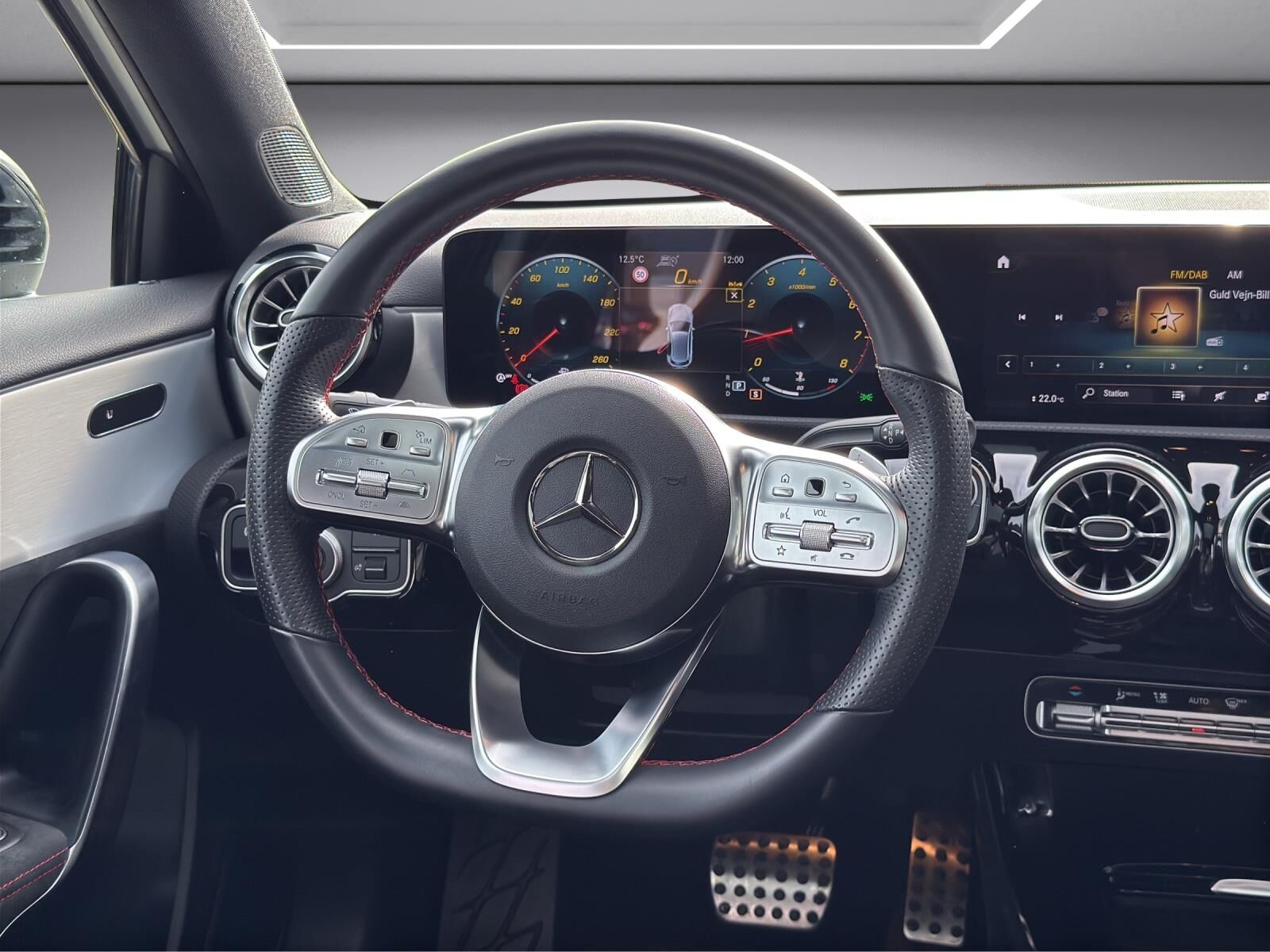 Billede af Mercedes-Benz A200 1,3 AMG Line 7G-DCT 163HK 5d 7g Aut.