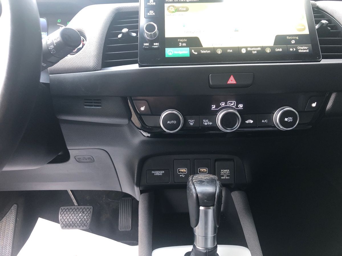 Billede af Honda Jazz 1,5 i-MMD  Hybrid Crosstar Executive E-CVT 109HK 5d 7g Aut.