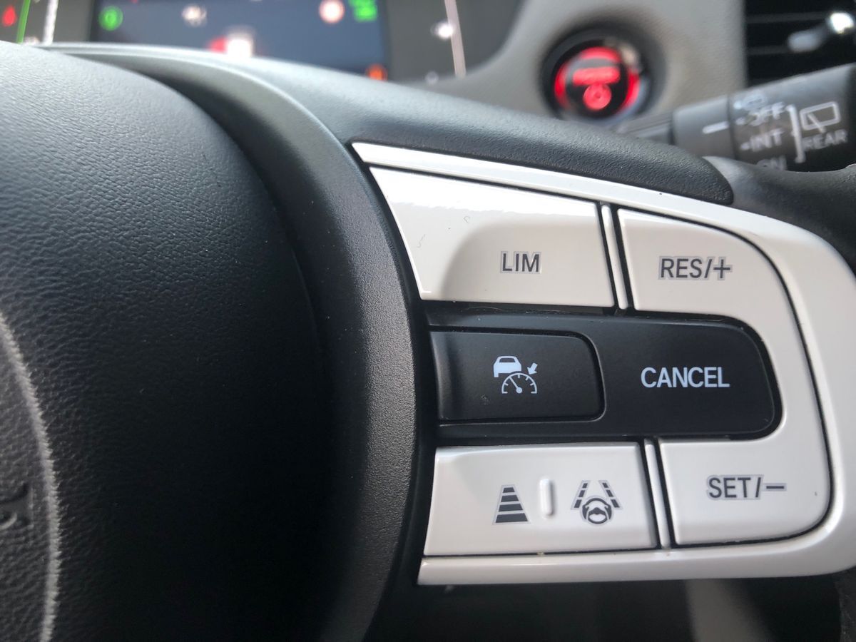 Billede af Honda Jazz 1,5 i-MMD  Hybrid Crosstar Executive E-CVT 109HK 5d 7g Aut.