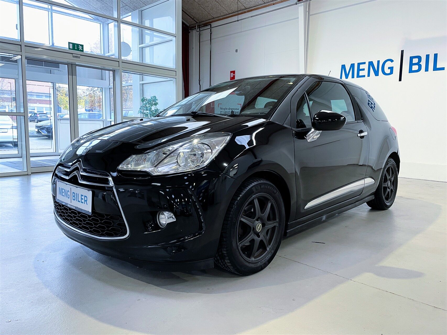 Billede af Citroën DS3 1,6 e-HDi Style 92HK 3d