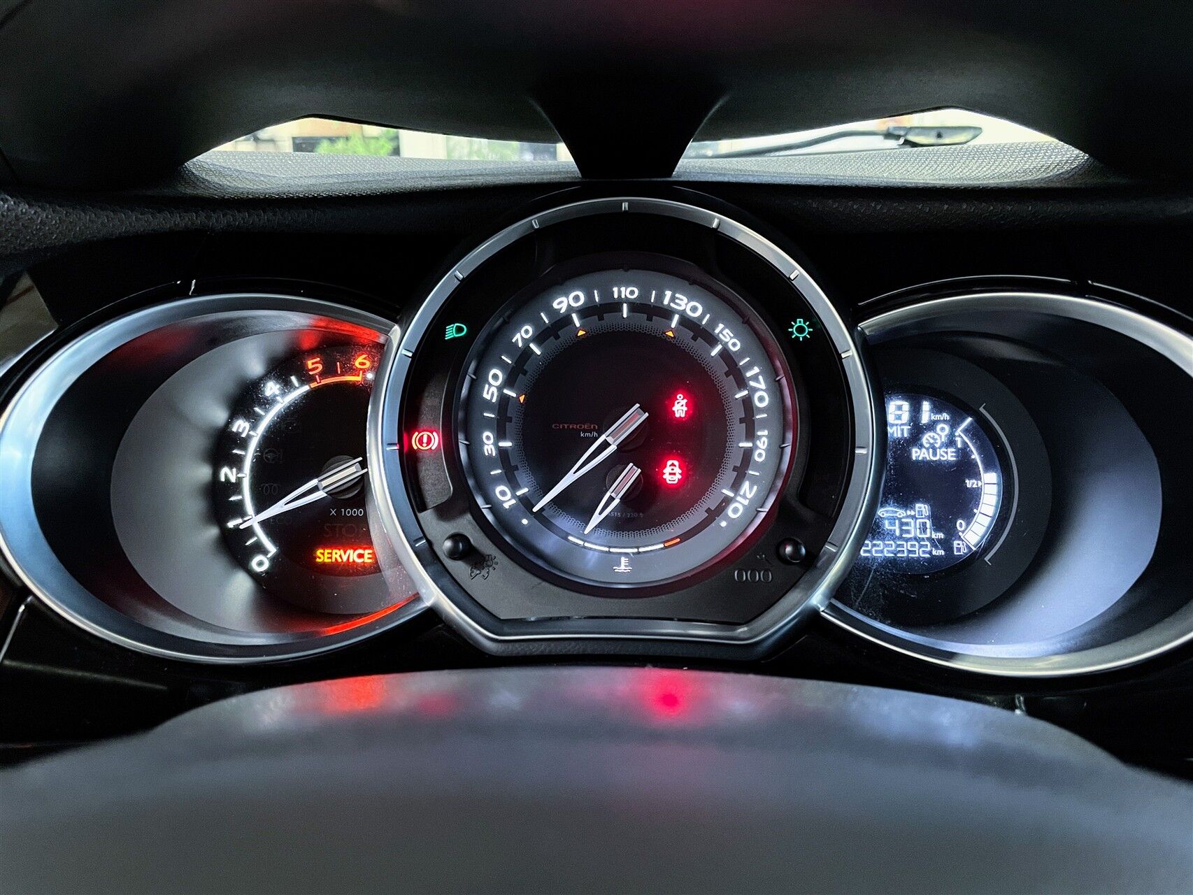 Billede af Citroën DS3 1,6 e-HDi Style 92HK 3d