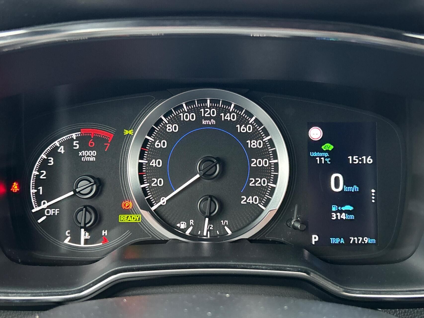 Billede af Toyota Corolla Touring Sports 1,8 Hybrid Active E-CVT 122HK Stc Trinl. Gear