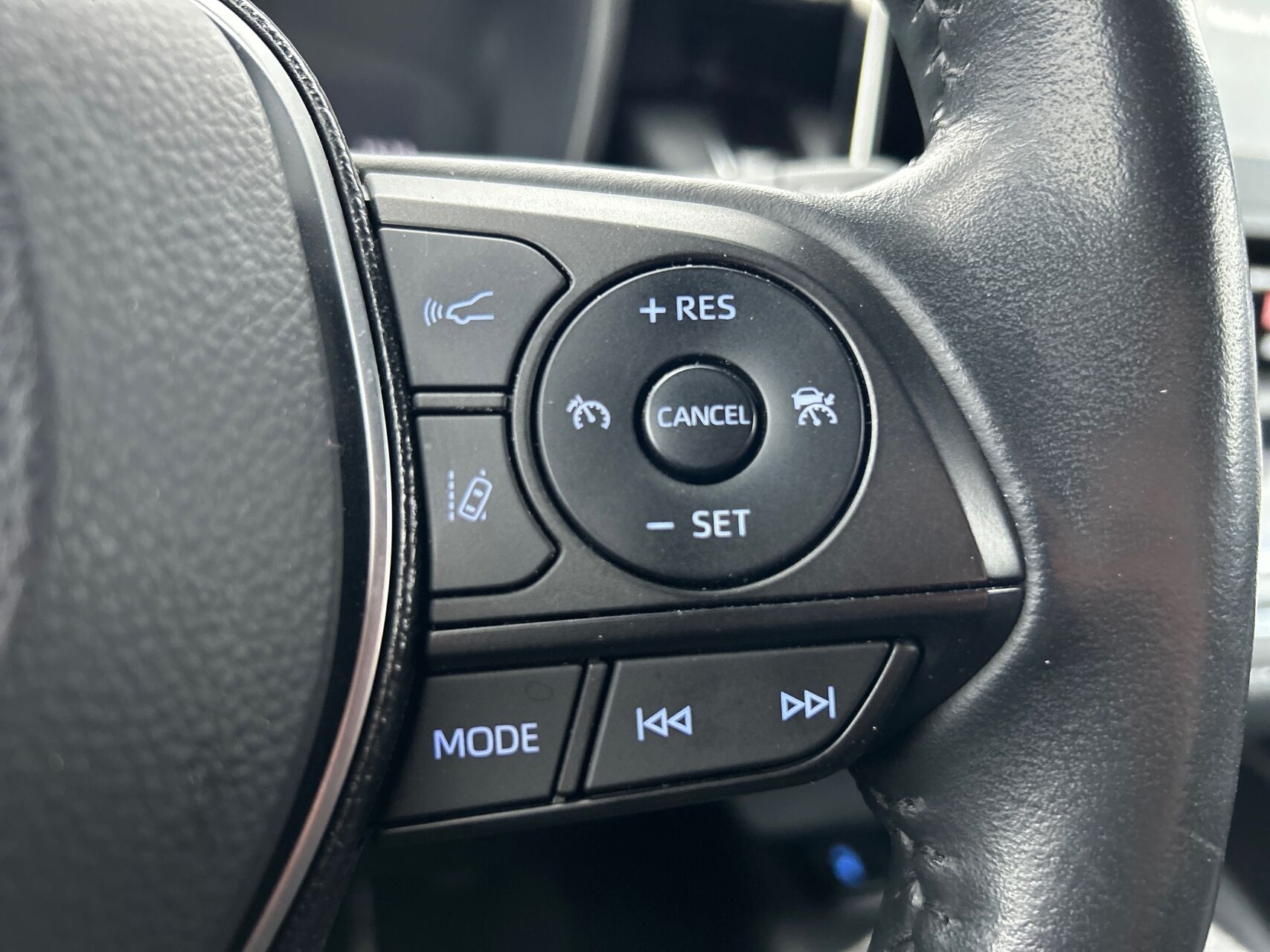 Billede af Toyota Corolla Touring Sports 1,8 Hybrid Active E-CVT 122HK Stc Trinl. Gear